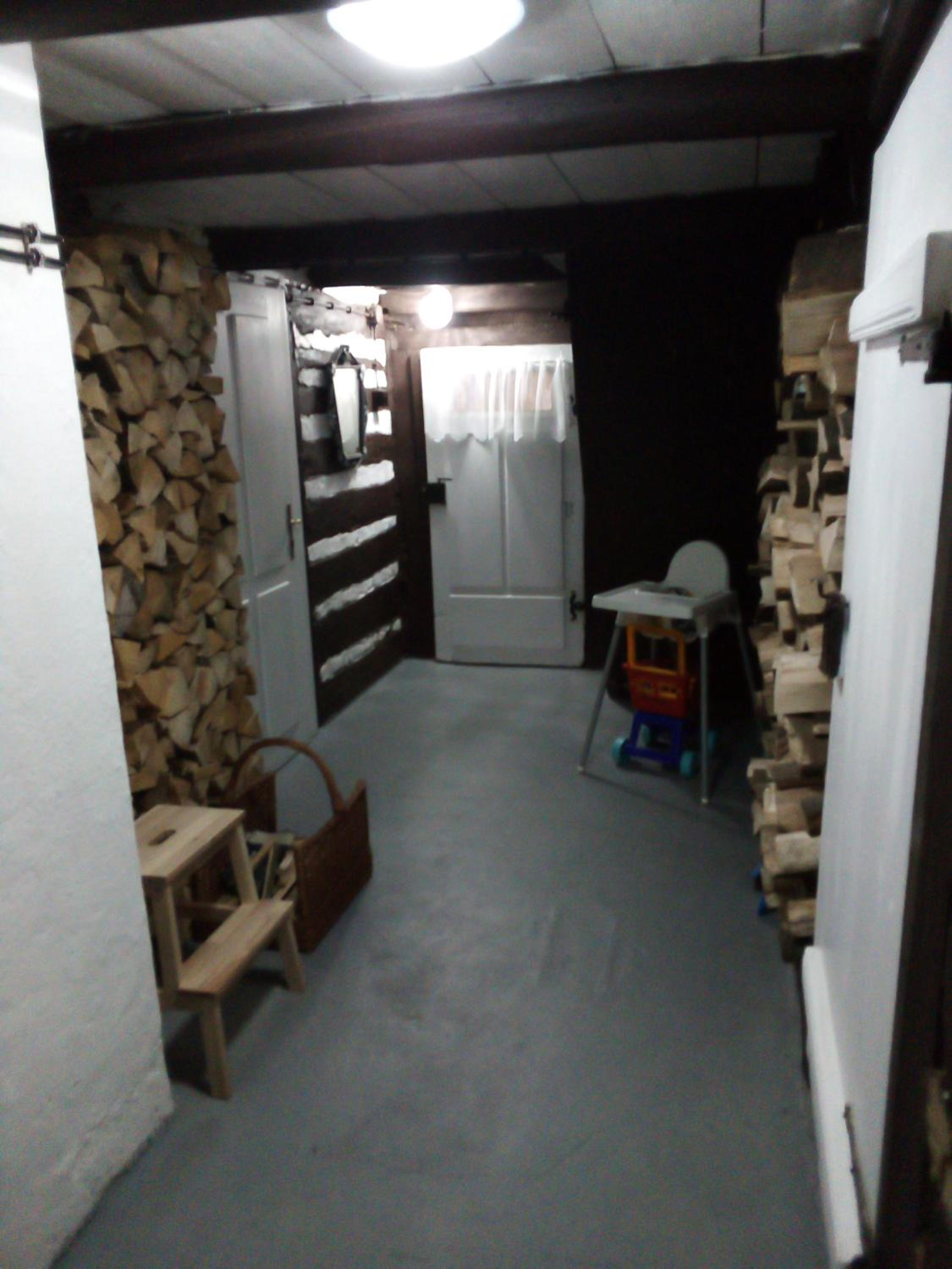 Three-Bedroom Chalet - Photo 5