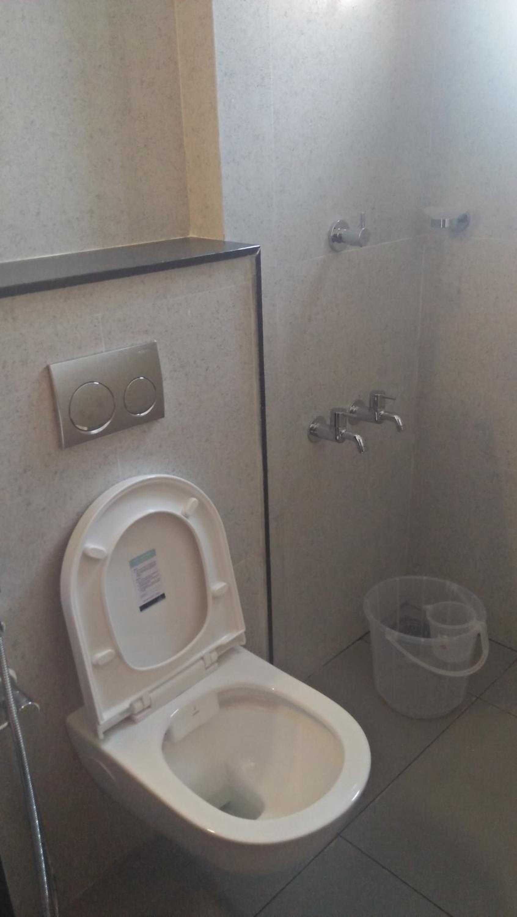 Single Room with Bathroom photo 3
