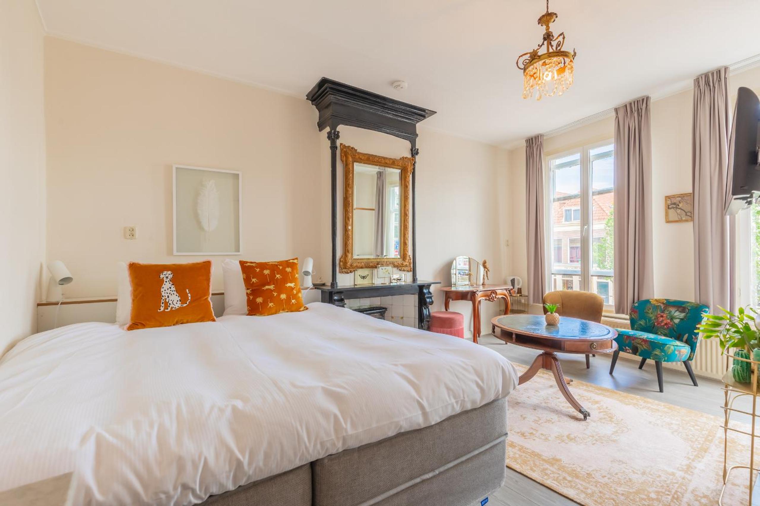 King Room