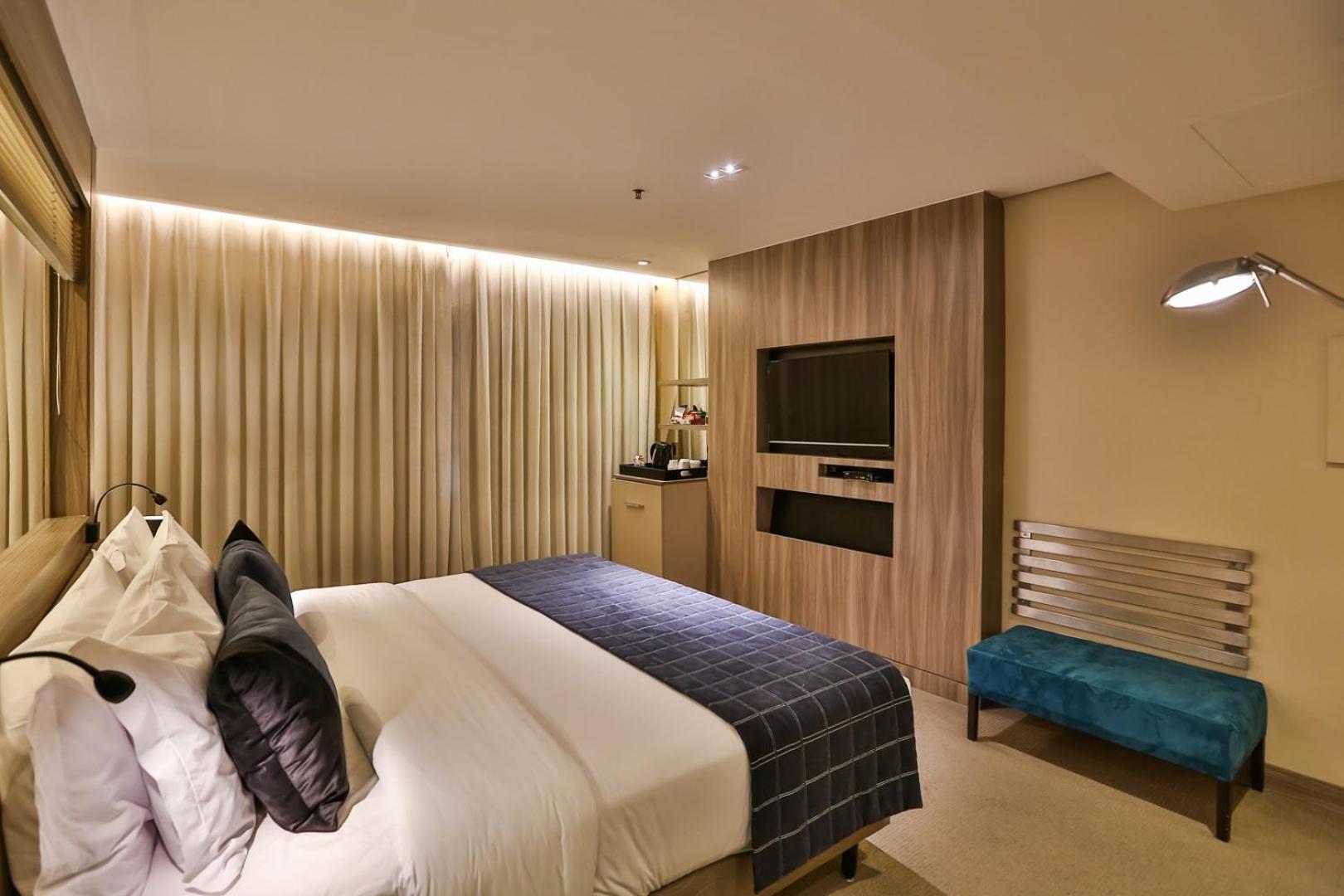 Luxury King Room photo 3