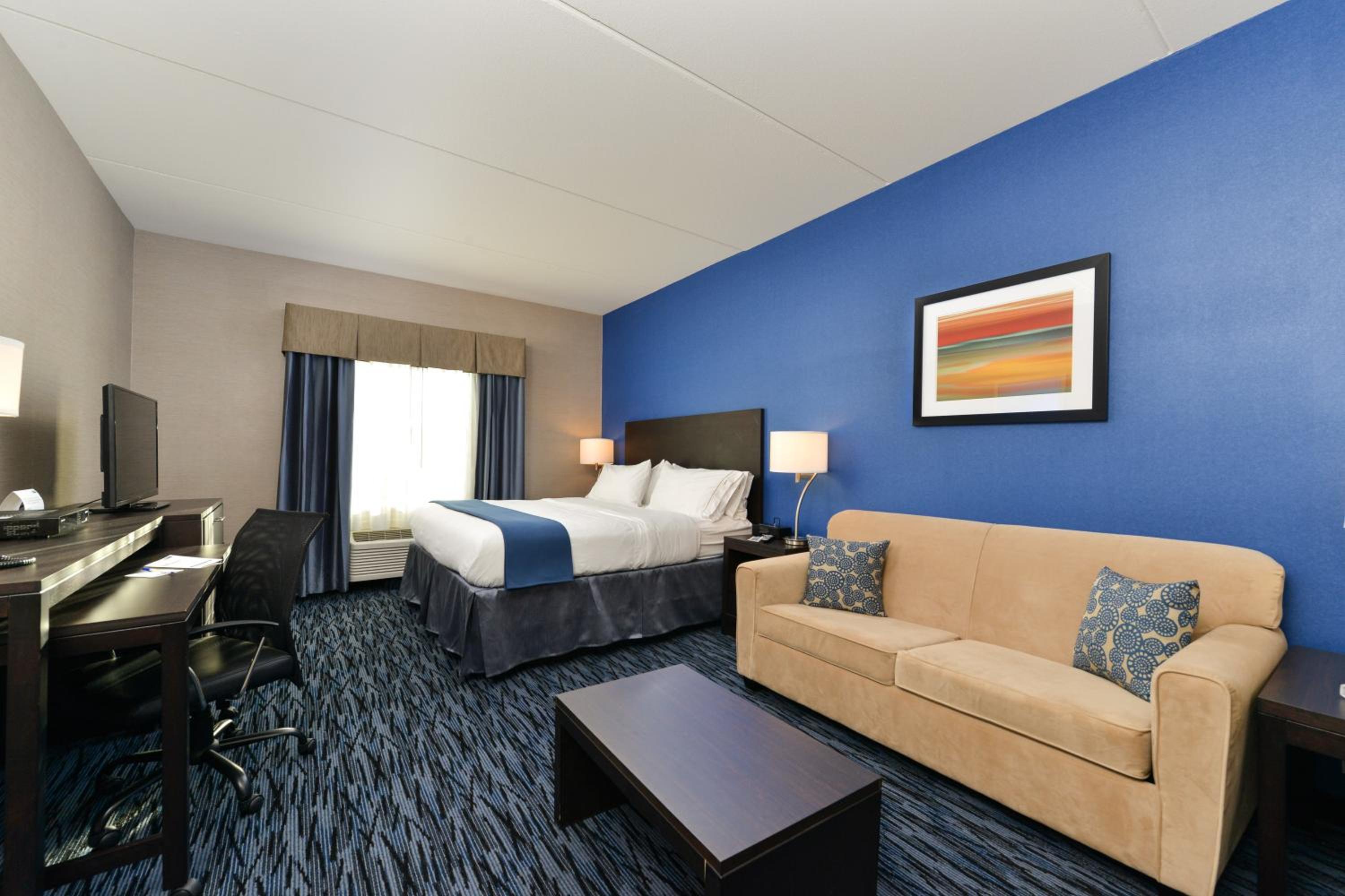 Standard King Room