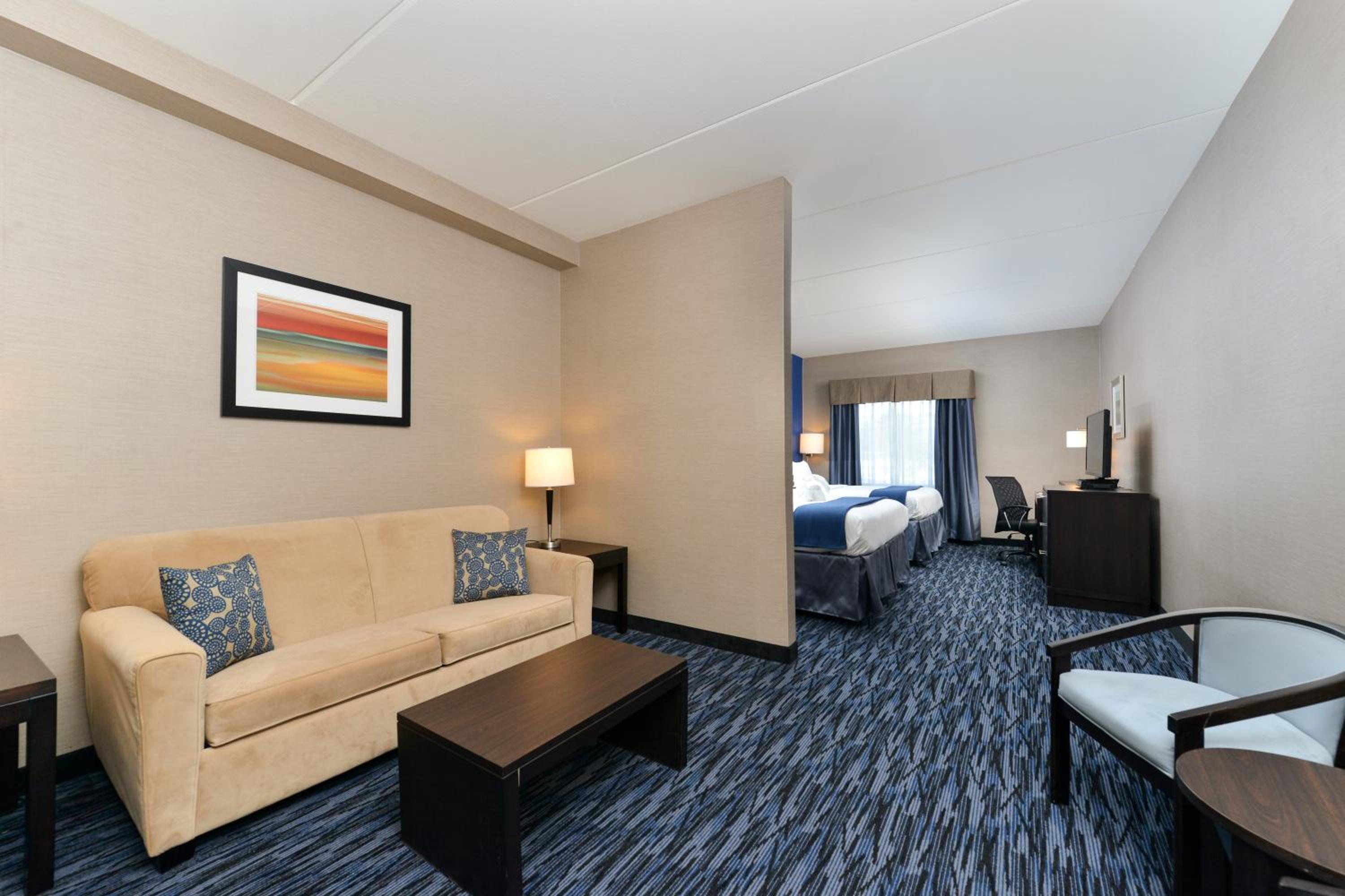 Suite with Two Queen Beds
