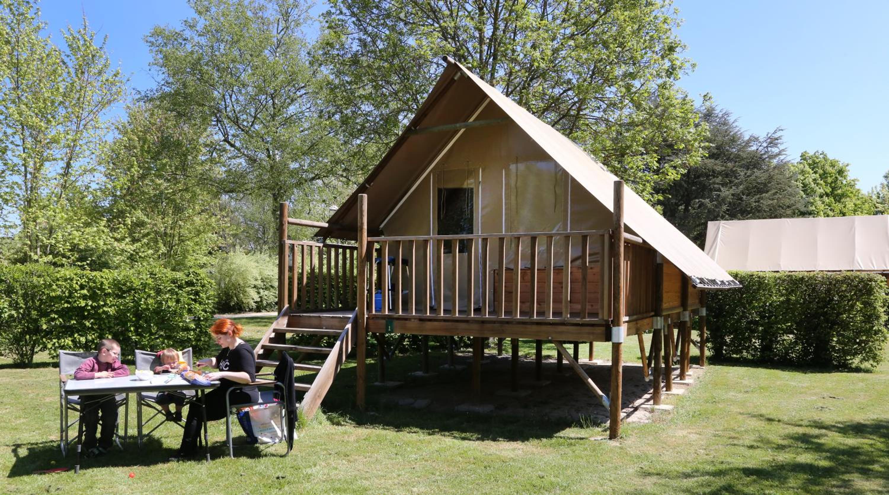 Wooden Tent - Photo 2