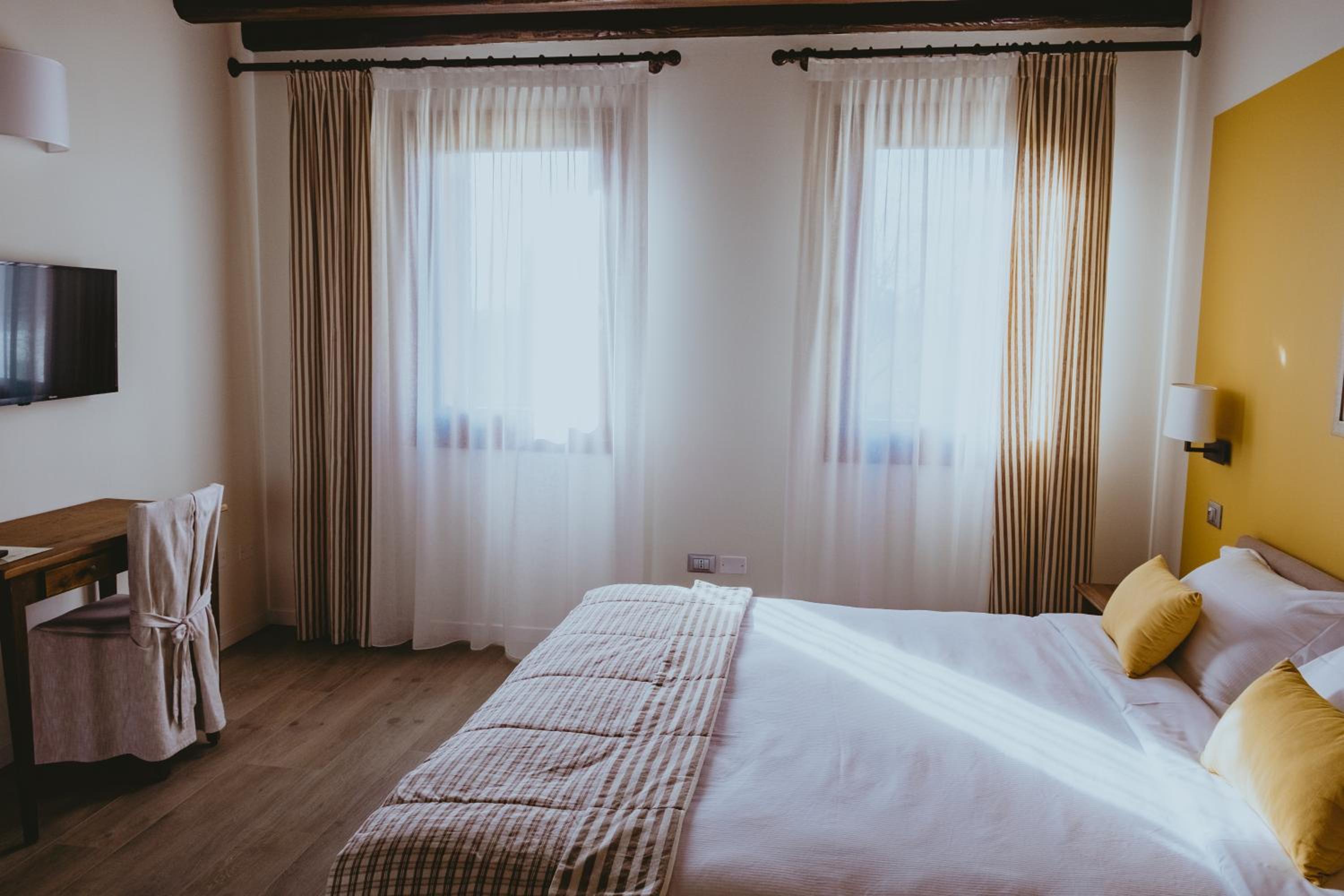 Double or Twin Room photo 3