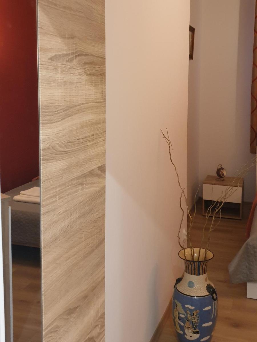 Apartment - Photo 19