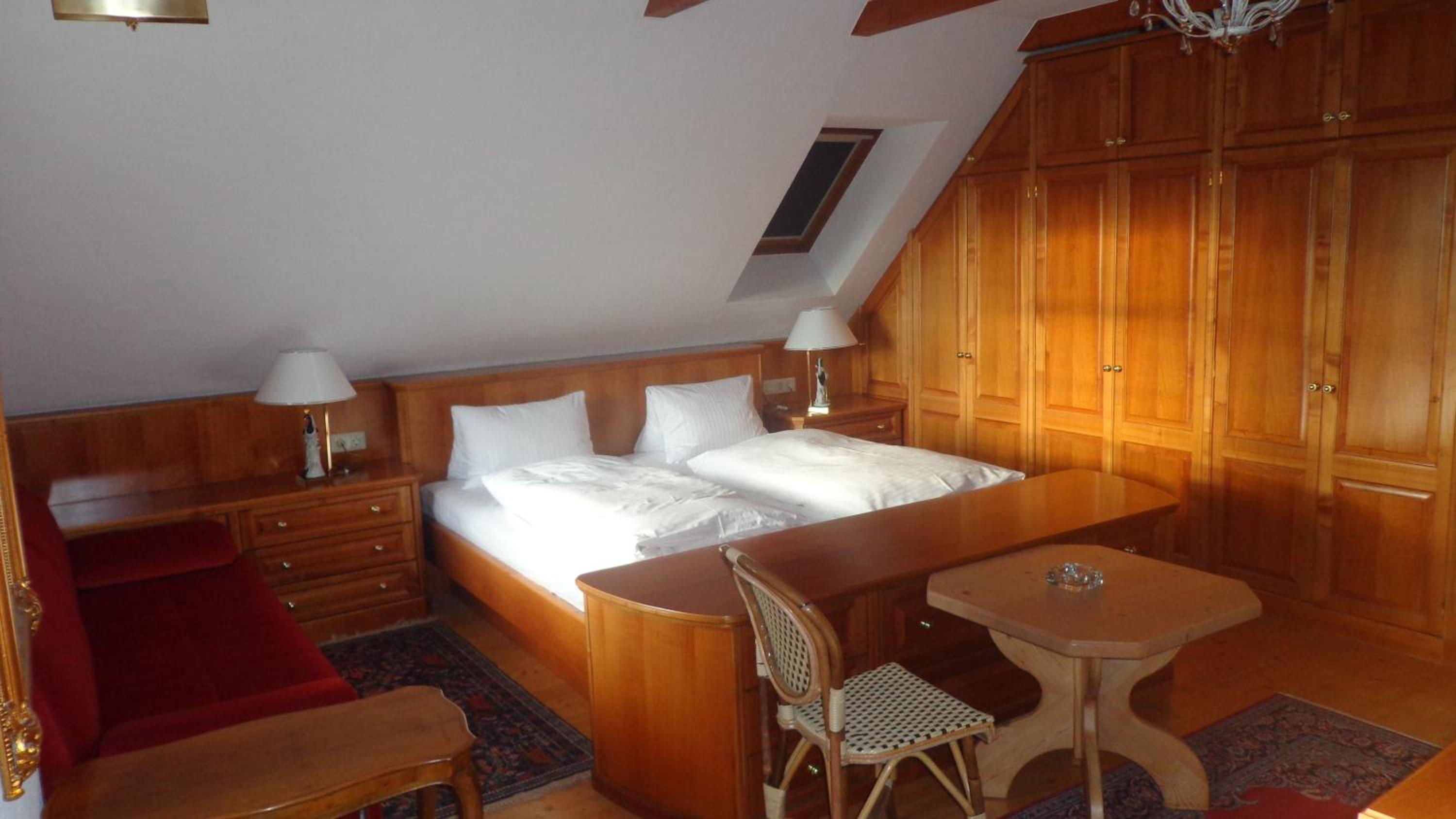 Double Room - Photo 2