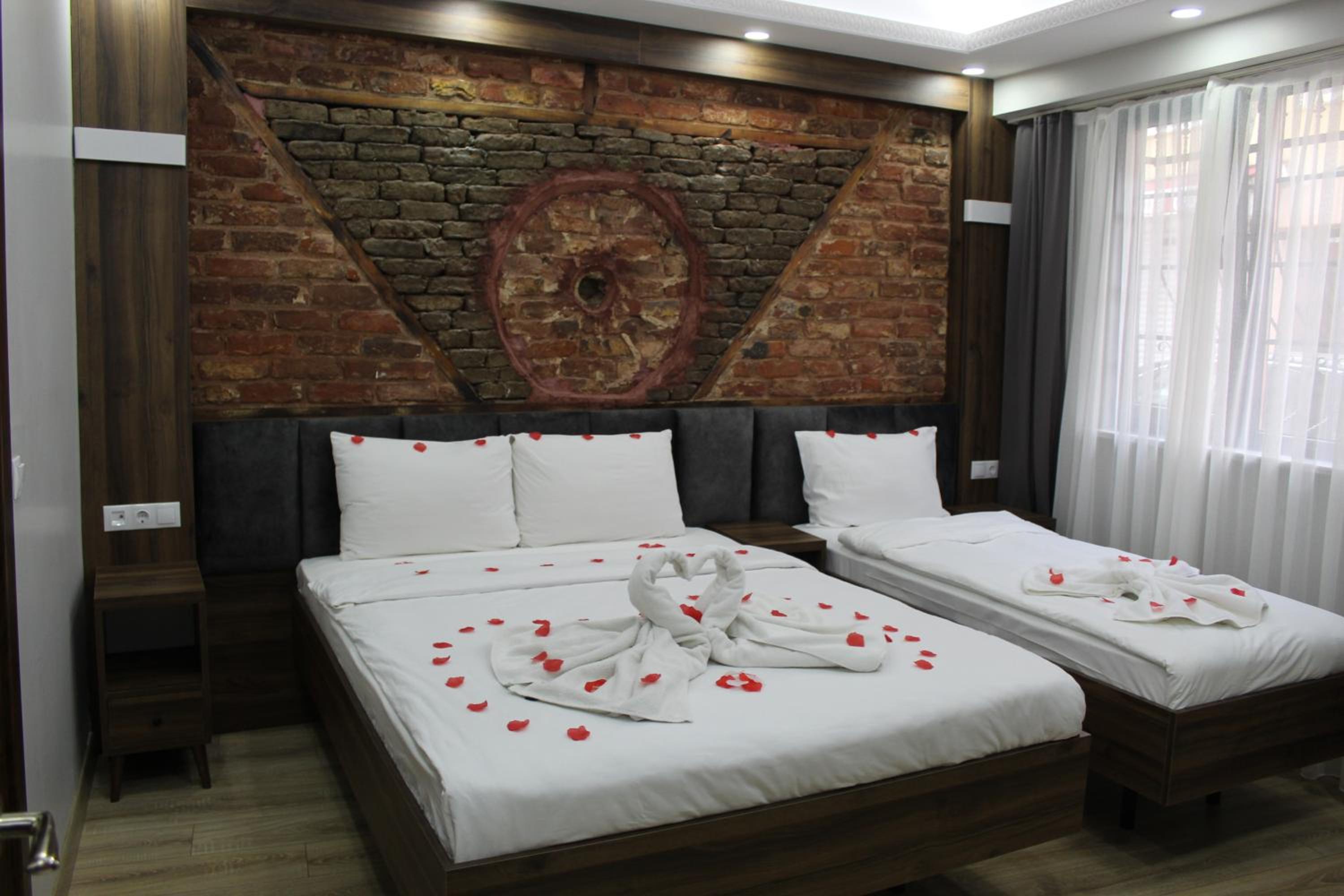 Standard Triple Room photo 3