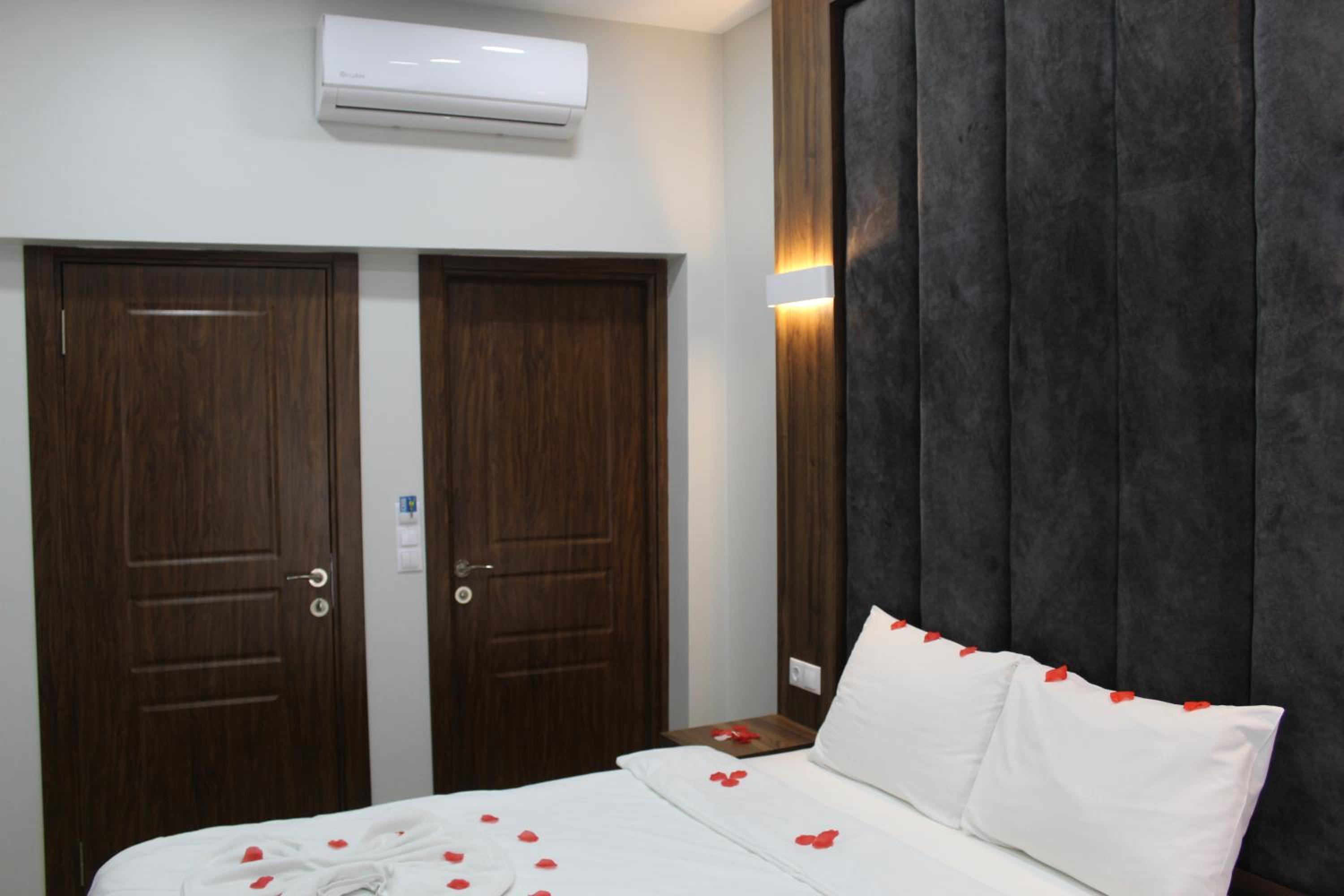 Standard Double Room photo 1