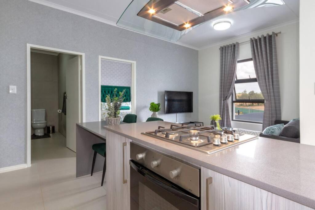 One-Bedroom Apartment - Photo 13