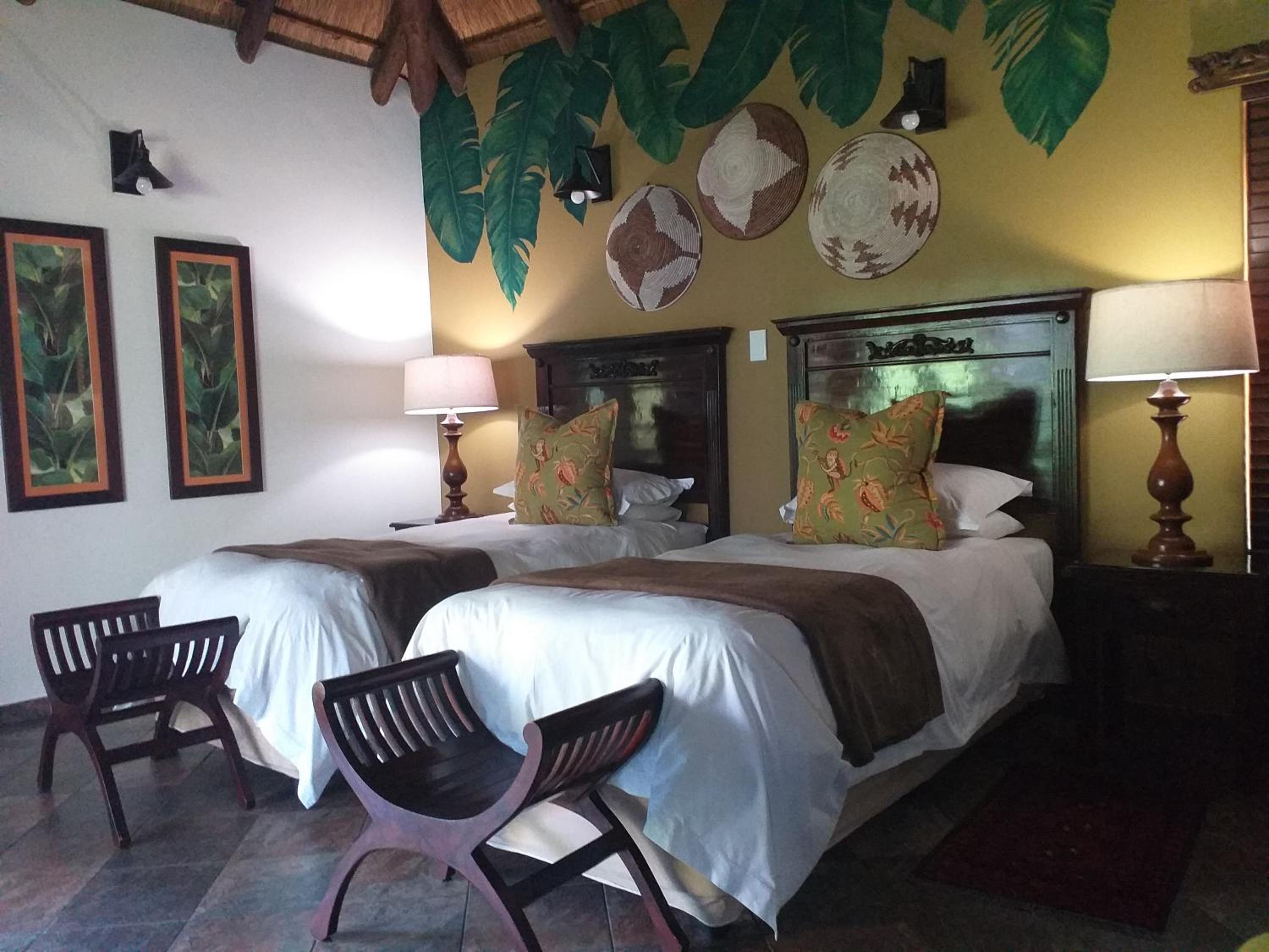 Luxury King or Twin Chalet photo 2