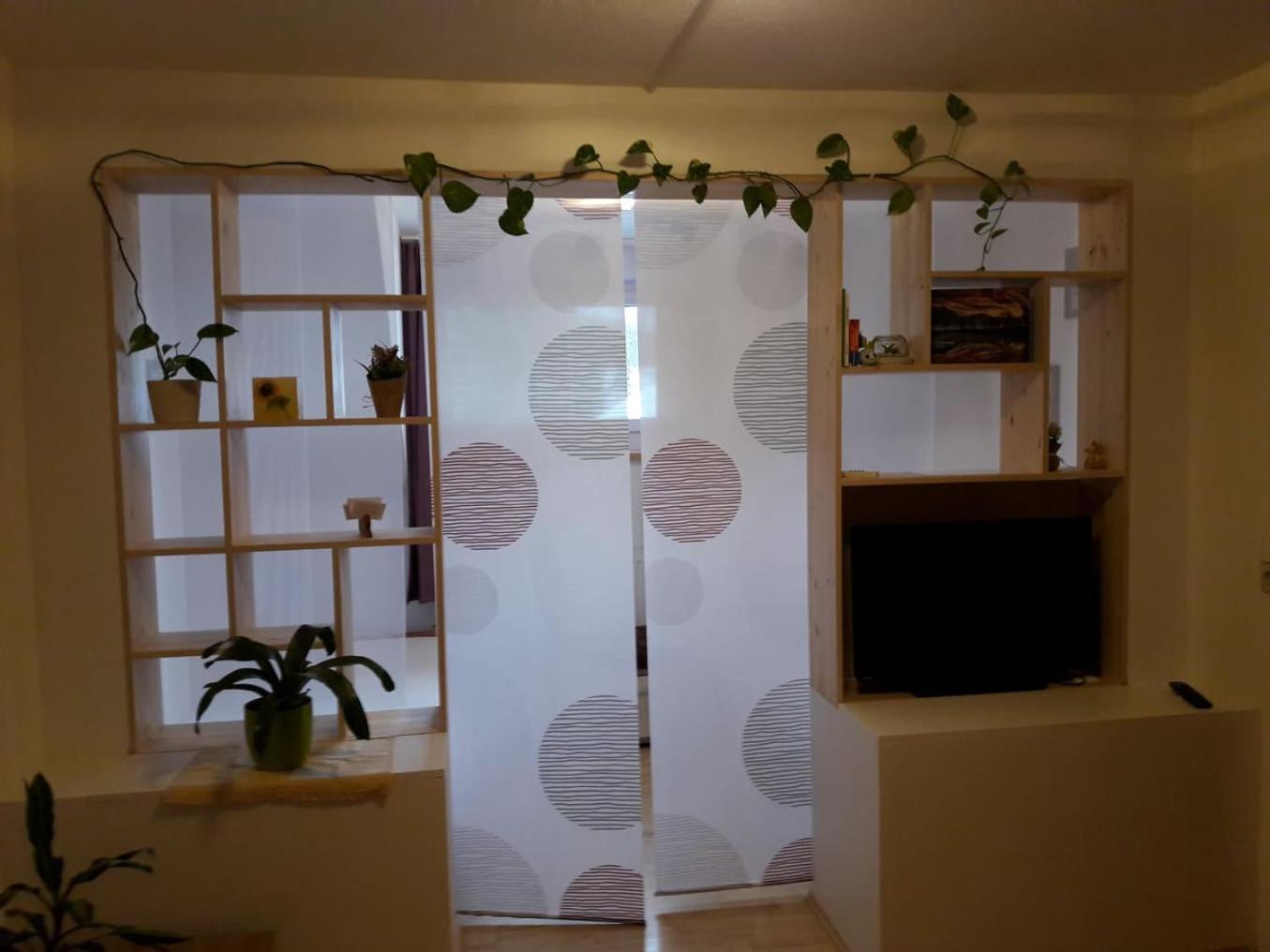 One-Bedroom Apartment - Photo 11