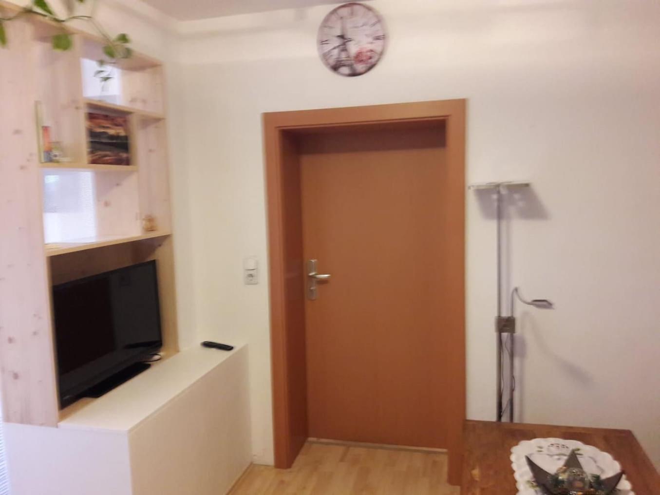 One-Bedroom Apartment - Photo 10