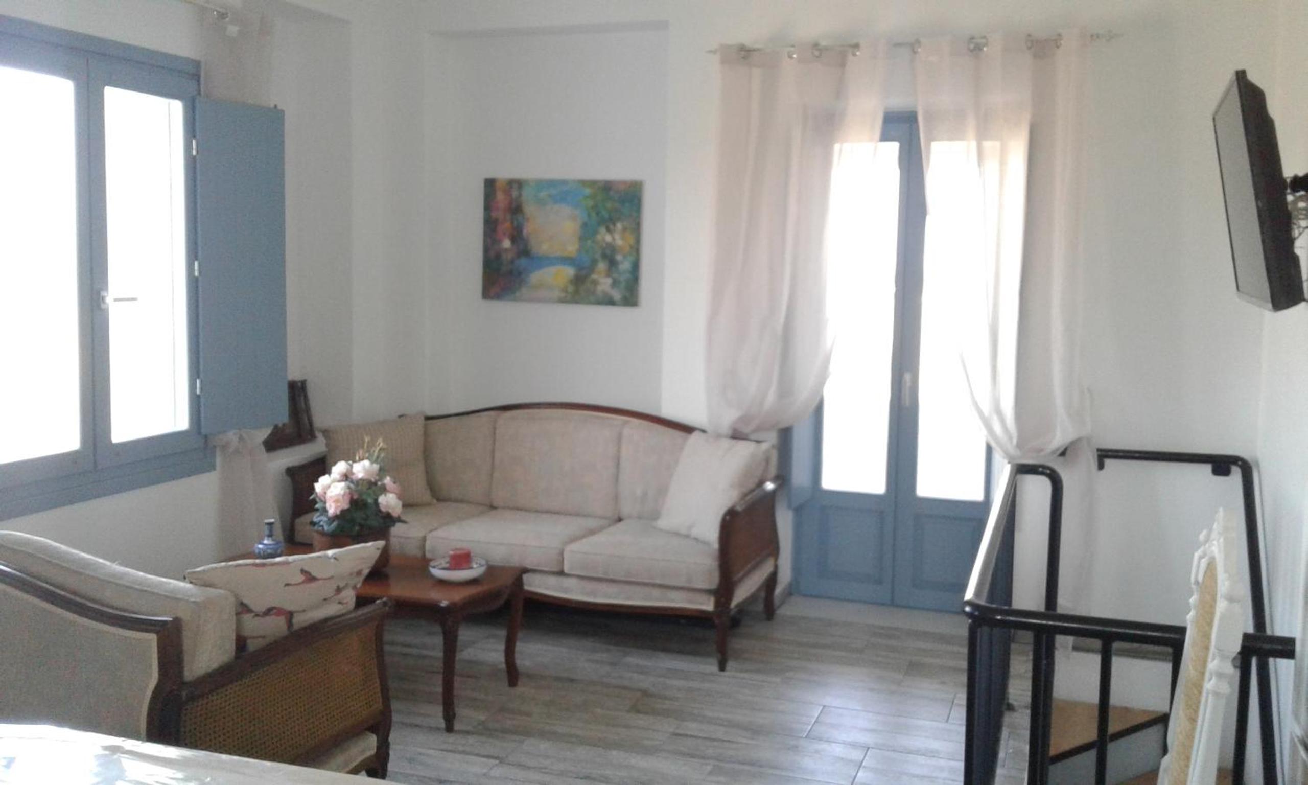 Four-Bedroom House photo 1