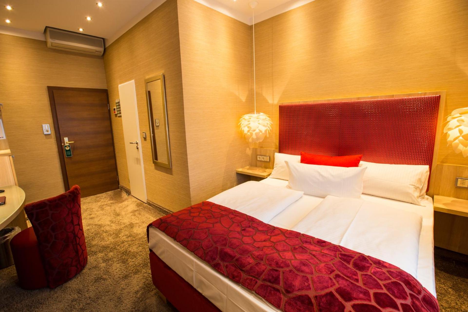 Economy Double Room