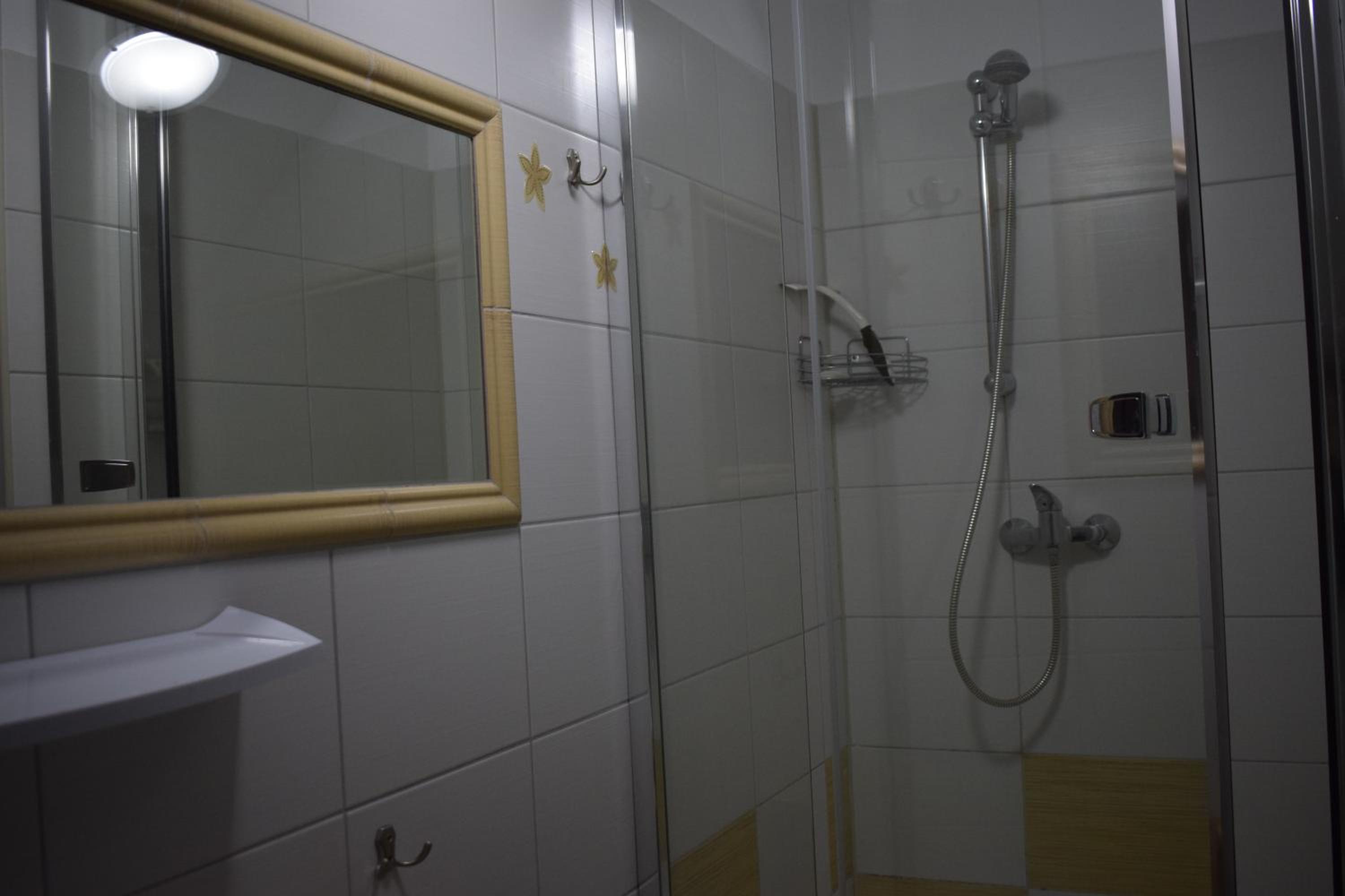 Triple Room - Photo 3