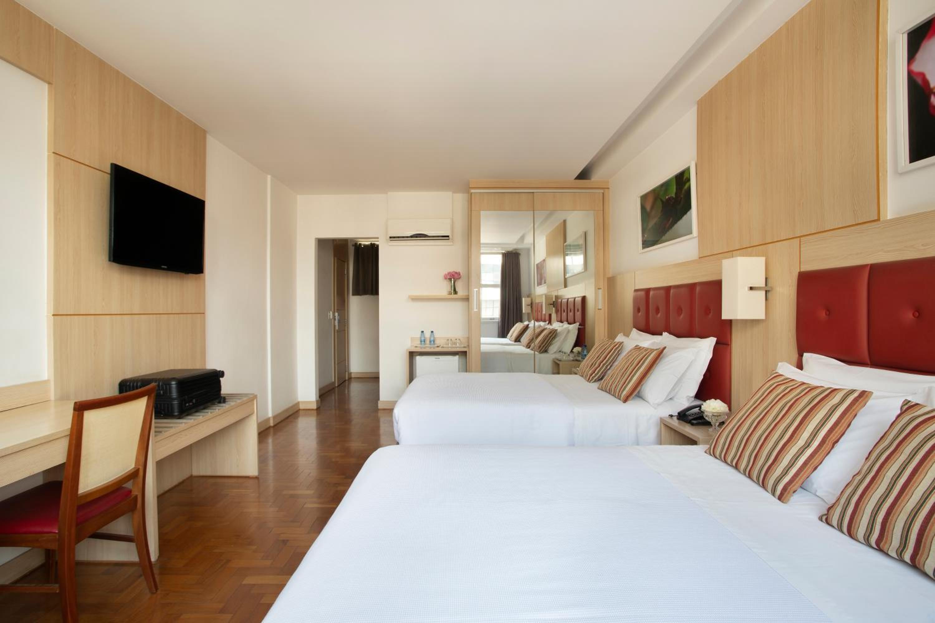 Premium Quadruple Room photo 3