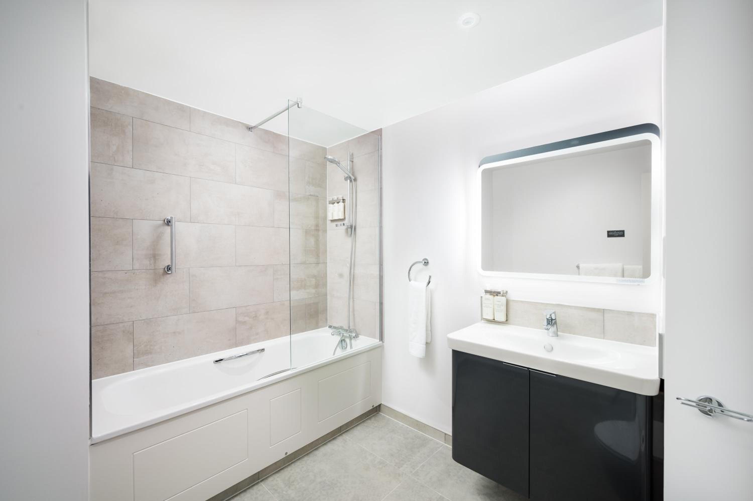 Premium Room - Photo 4