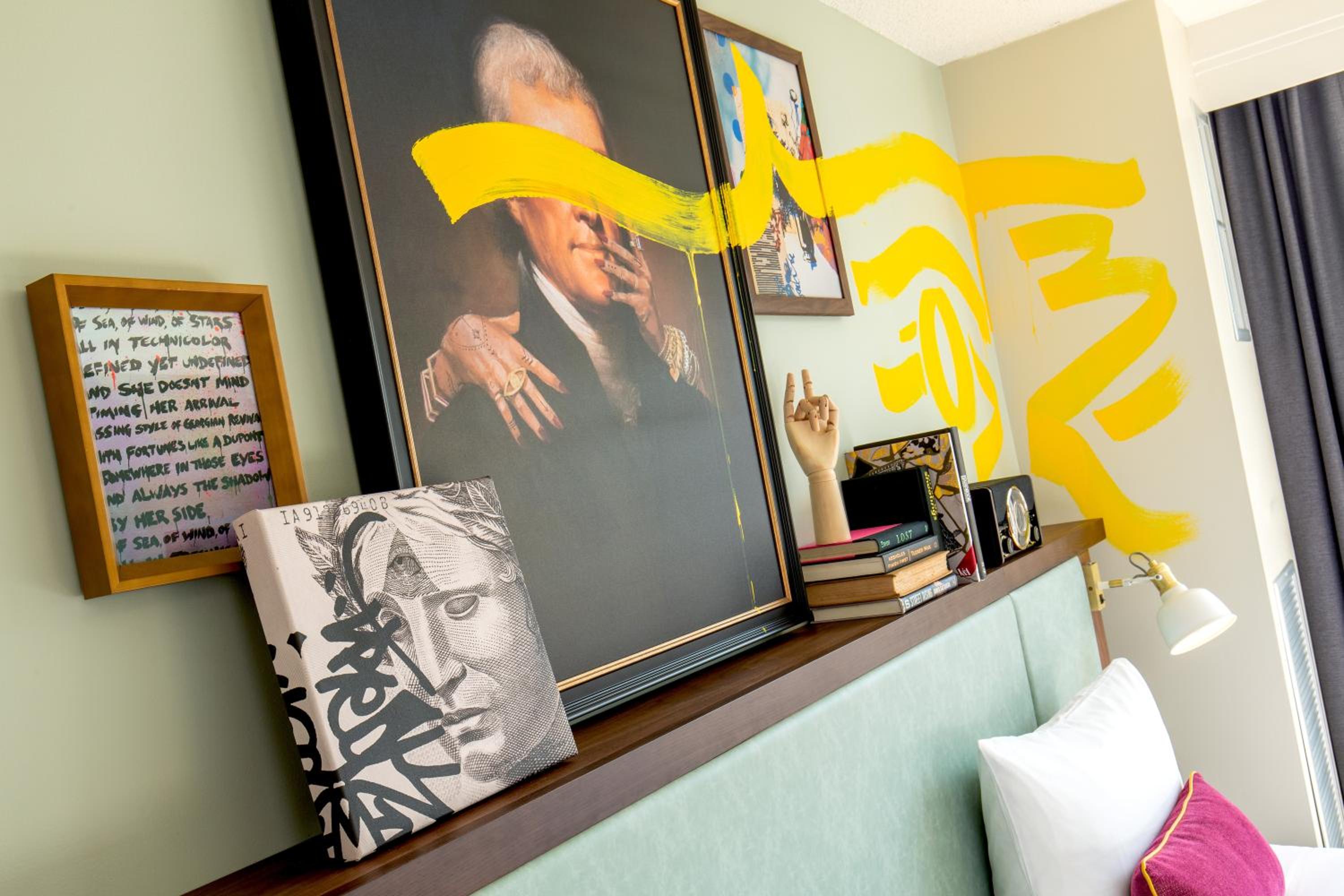 Deluxe King Room photo 3