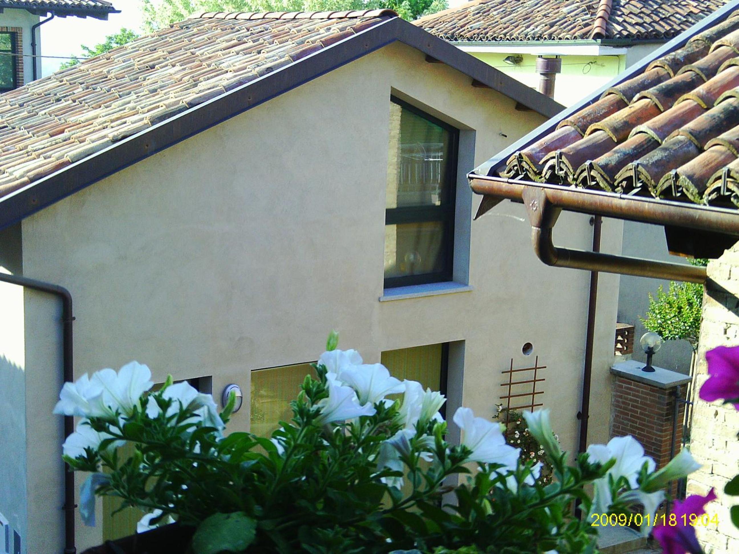 Studio - Split Level - Photo 21