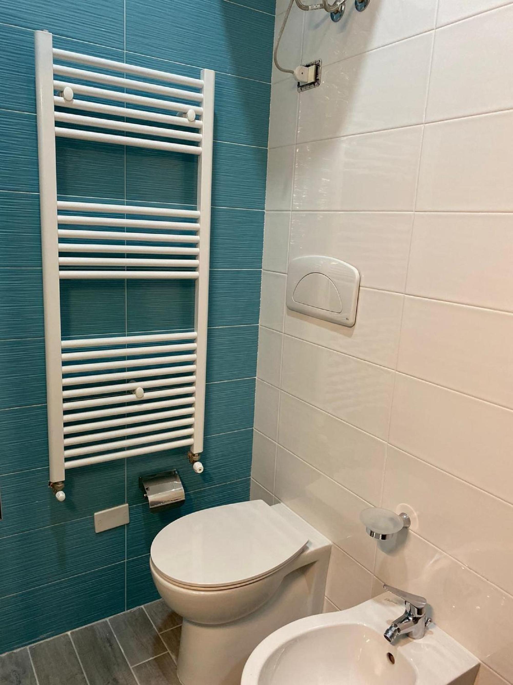 Double Room with Balcony - Photo 61