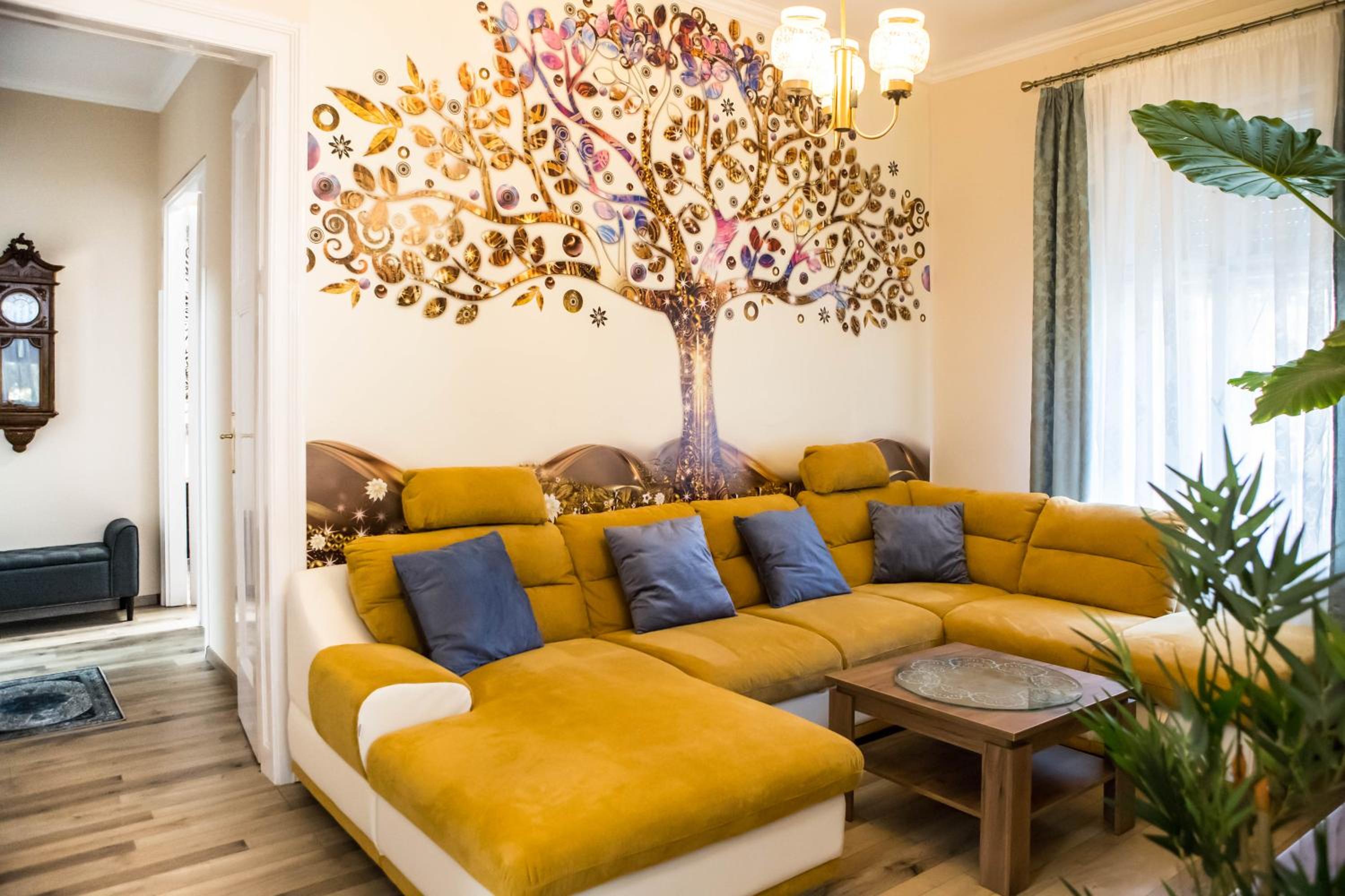 Three-Bedroom Villa photo 1