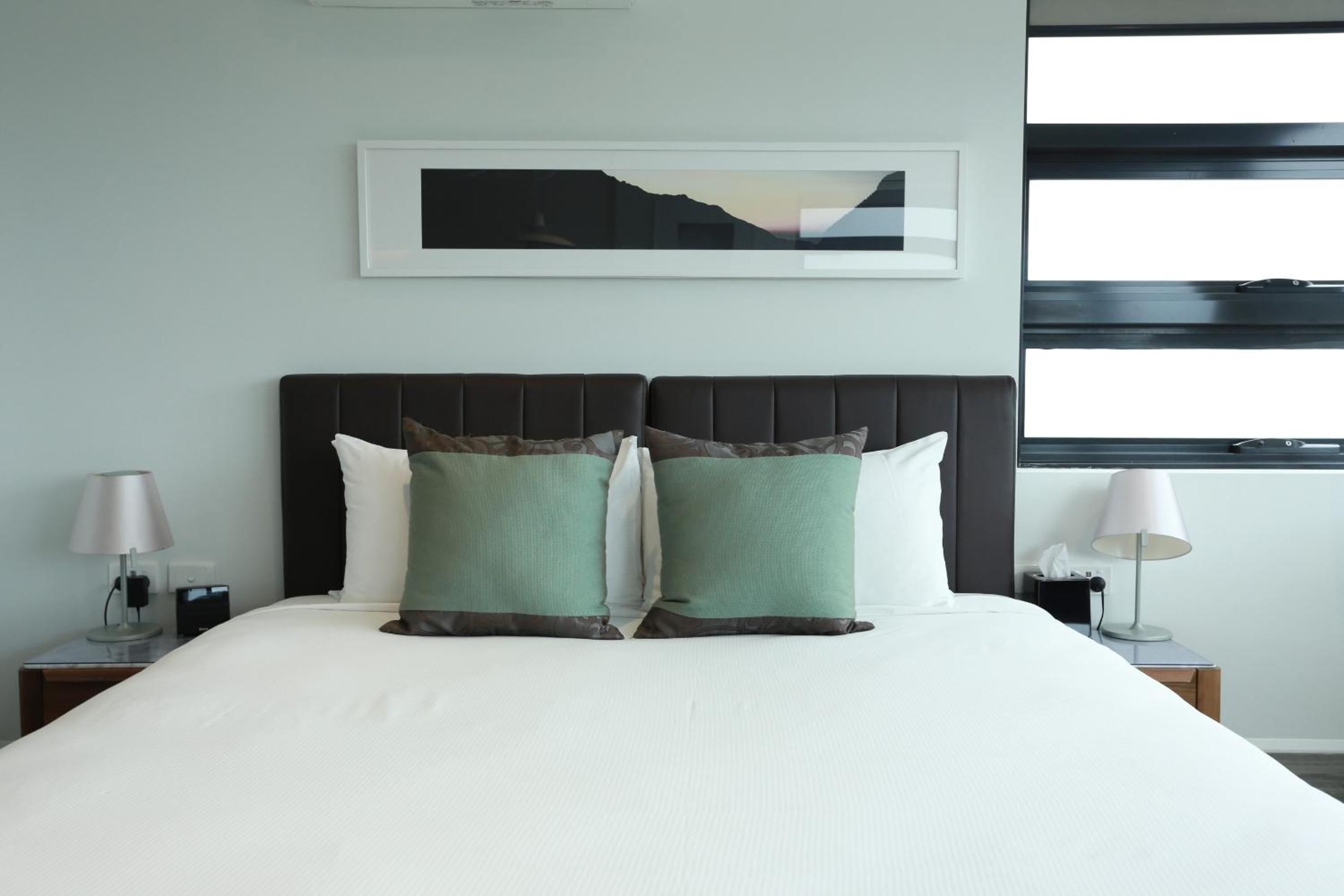 Studio Panoramic Suite