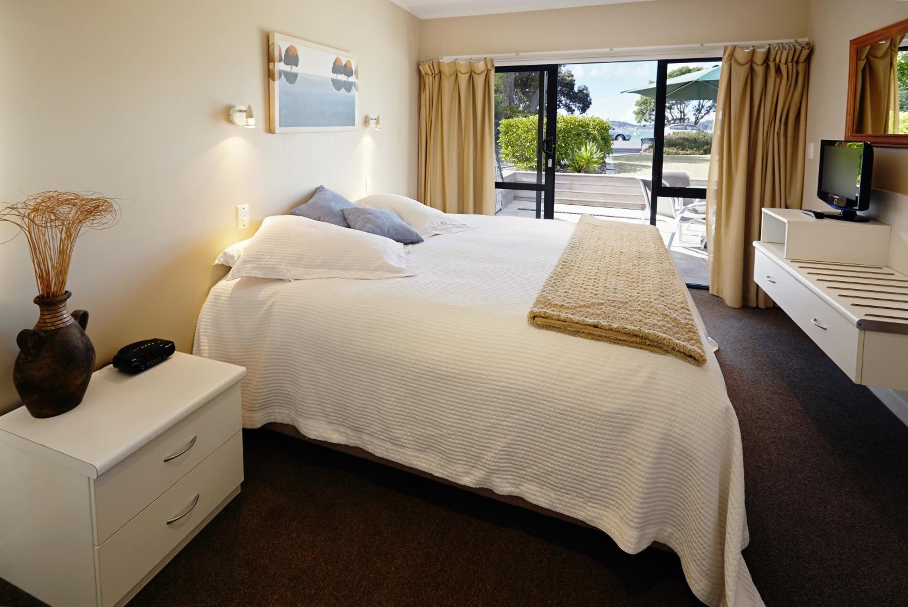 Two-Bedroom Apartment with Sea View - Ground Floor photo 1