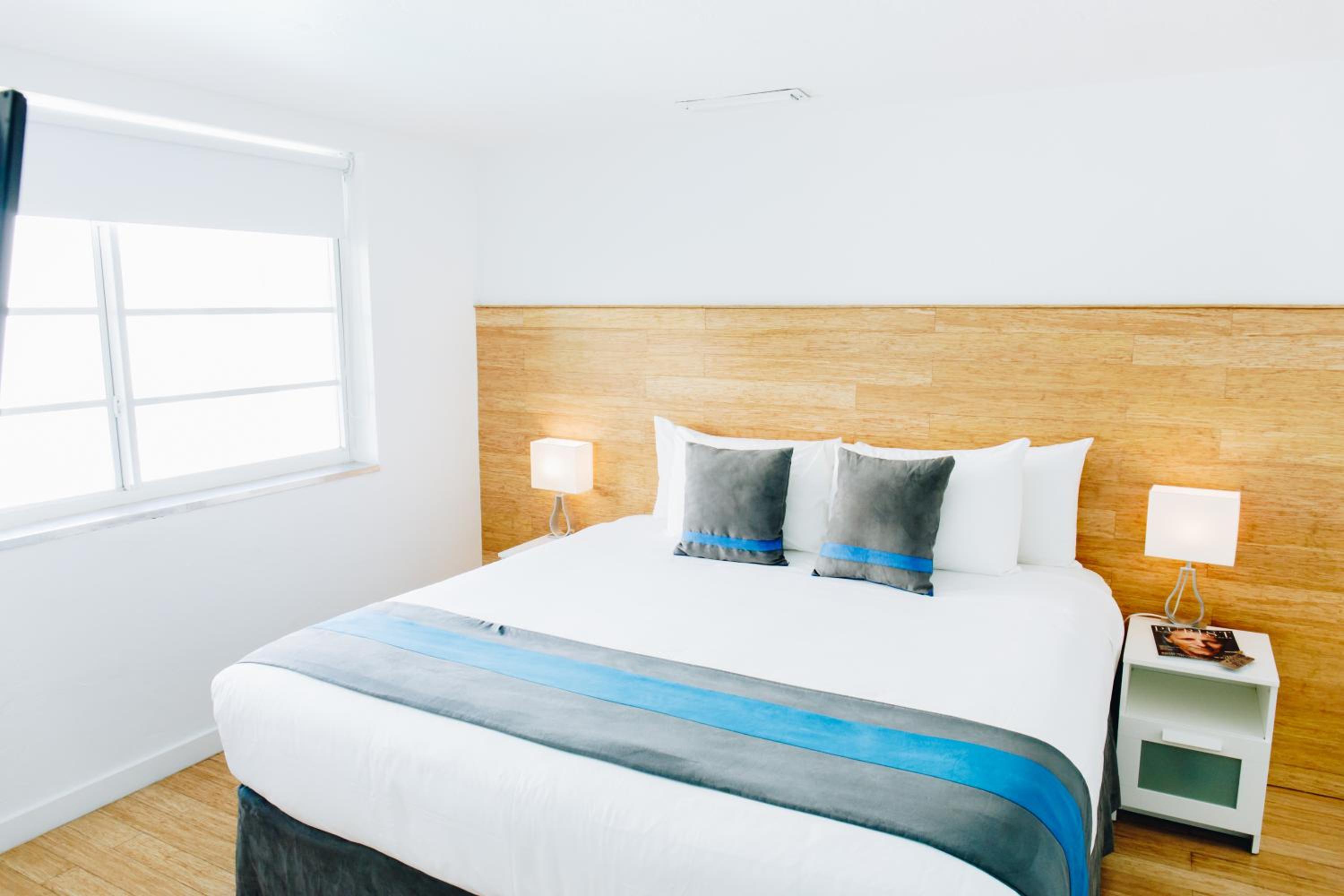 Standard King Room - Photo 1