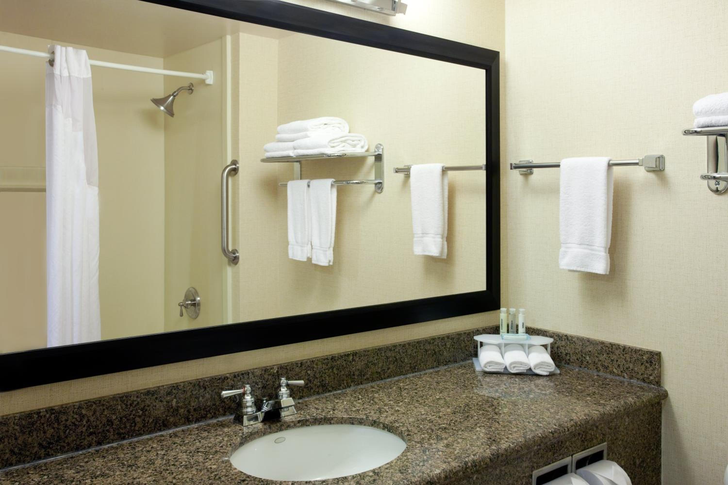 Standard Room - Photo 2