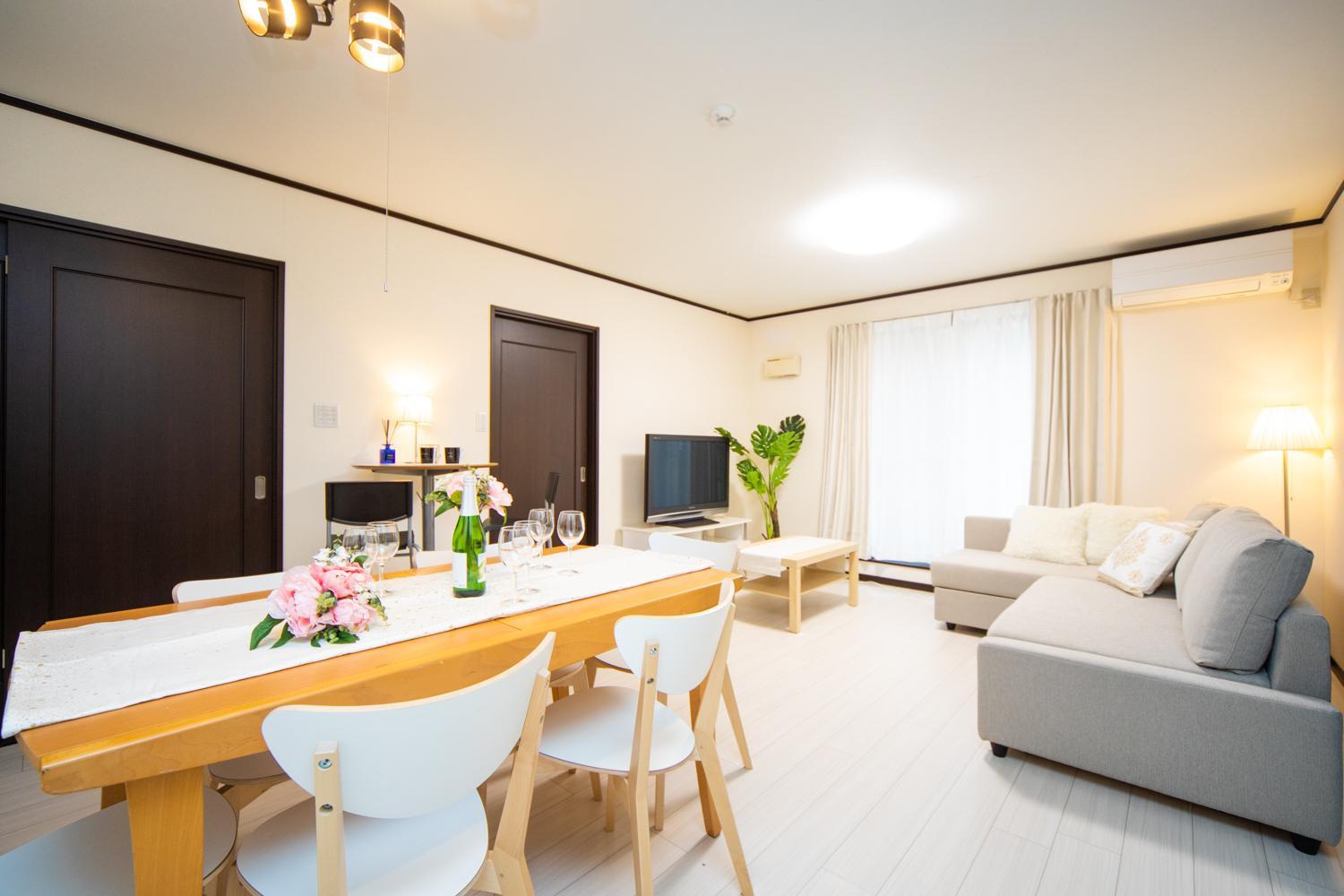 Three-Bedroom House - Photo 15
