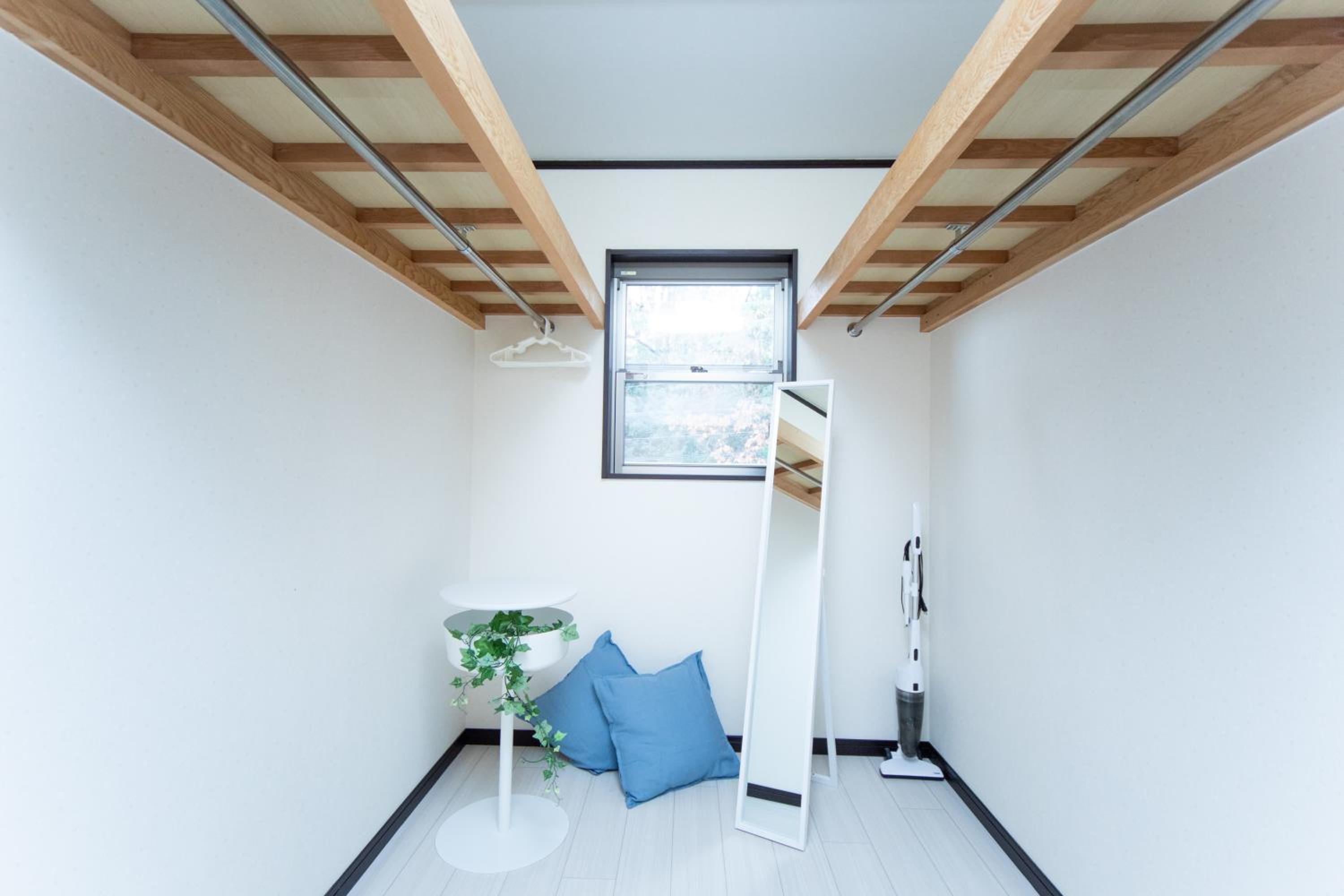 Three-Bedroom House - Photo 22