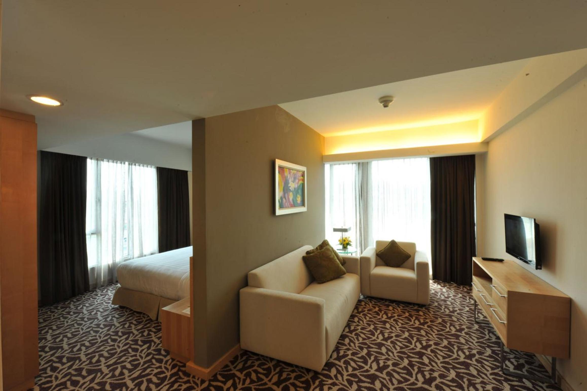 Executive Suite
