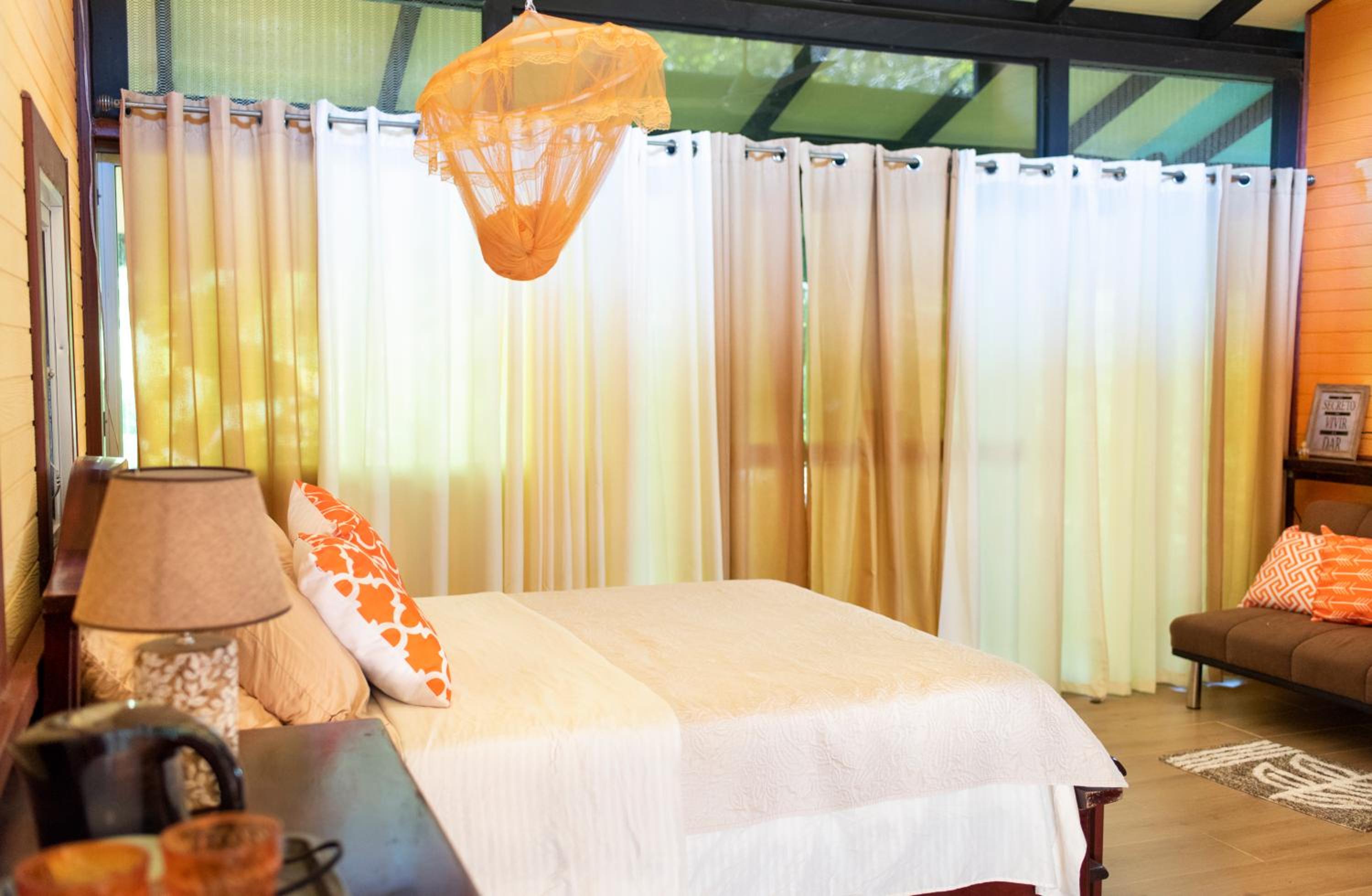 Triple Room with Private Bathroom photo 1