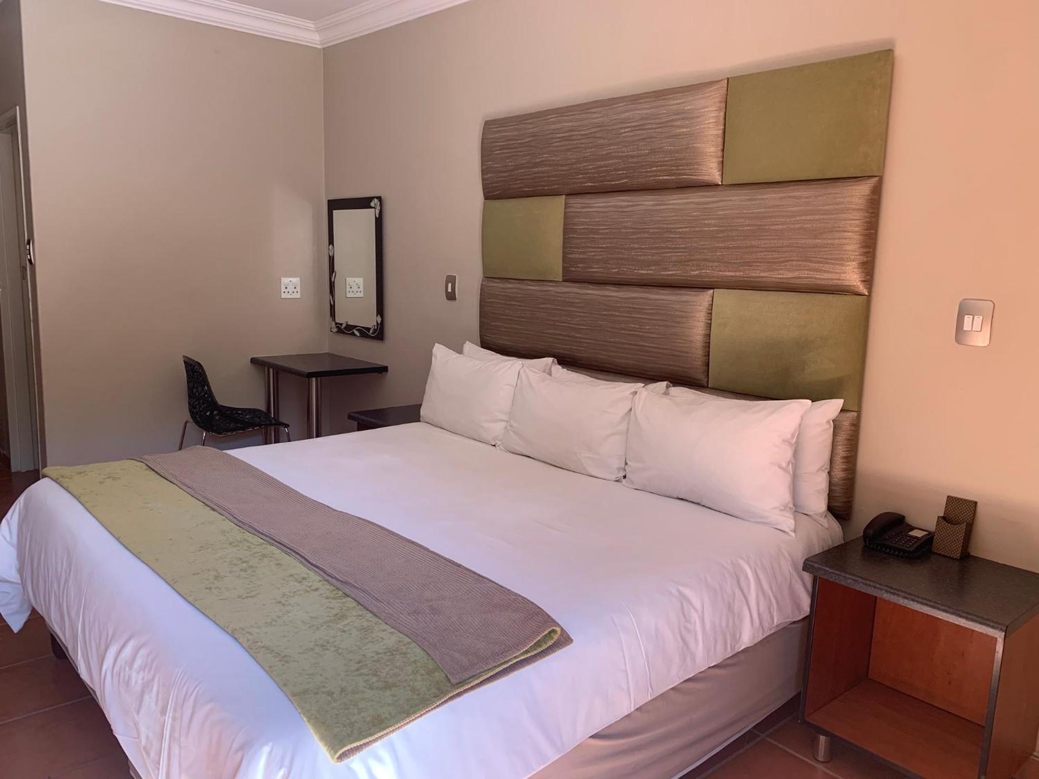 Twin Room - Photo 1
