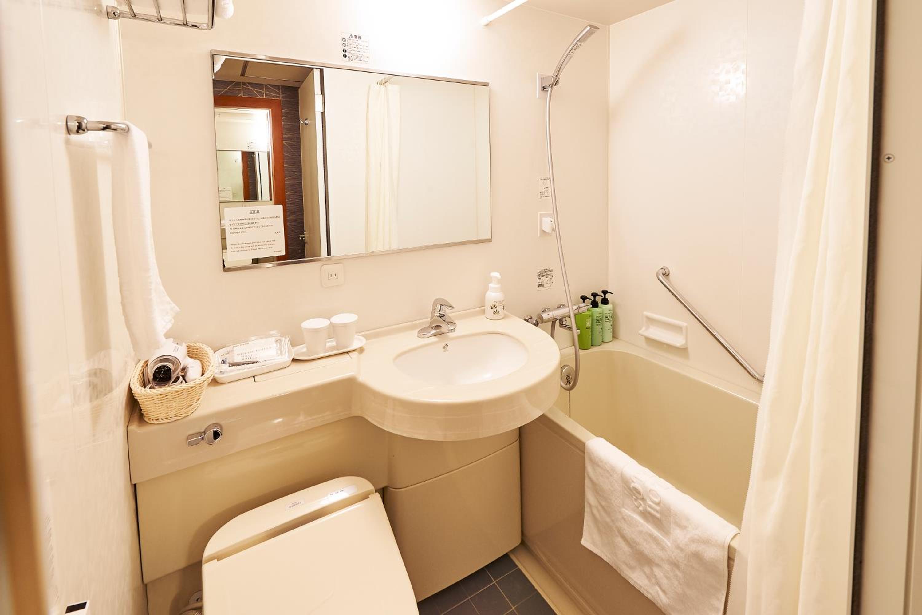 Double Room - Non-Smoking - Photo 4