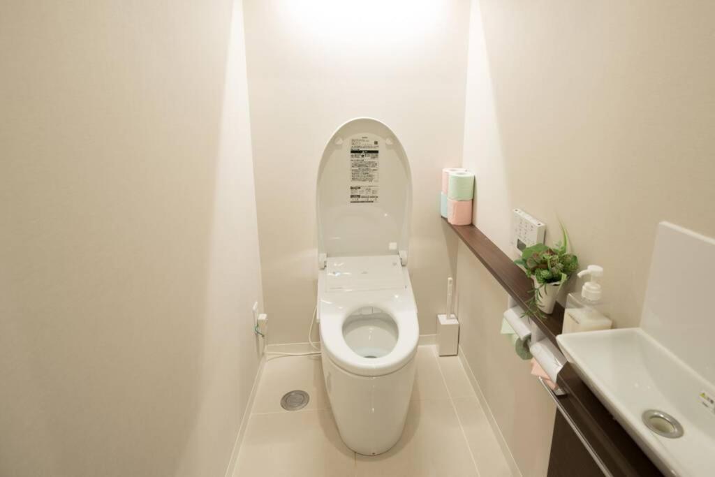 Three-Bedroom Apartment photo 2