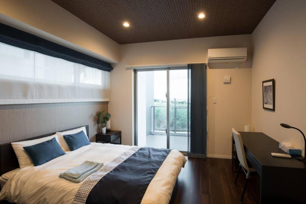 Three-Bedroom Apartment photo 1