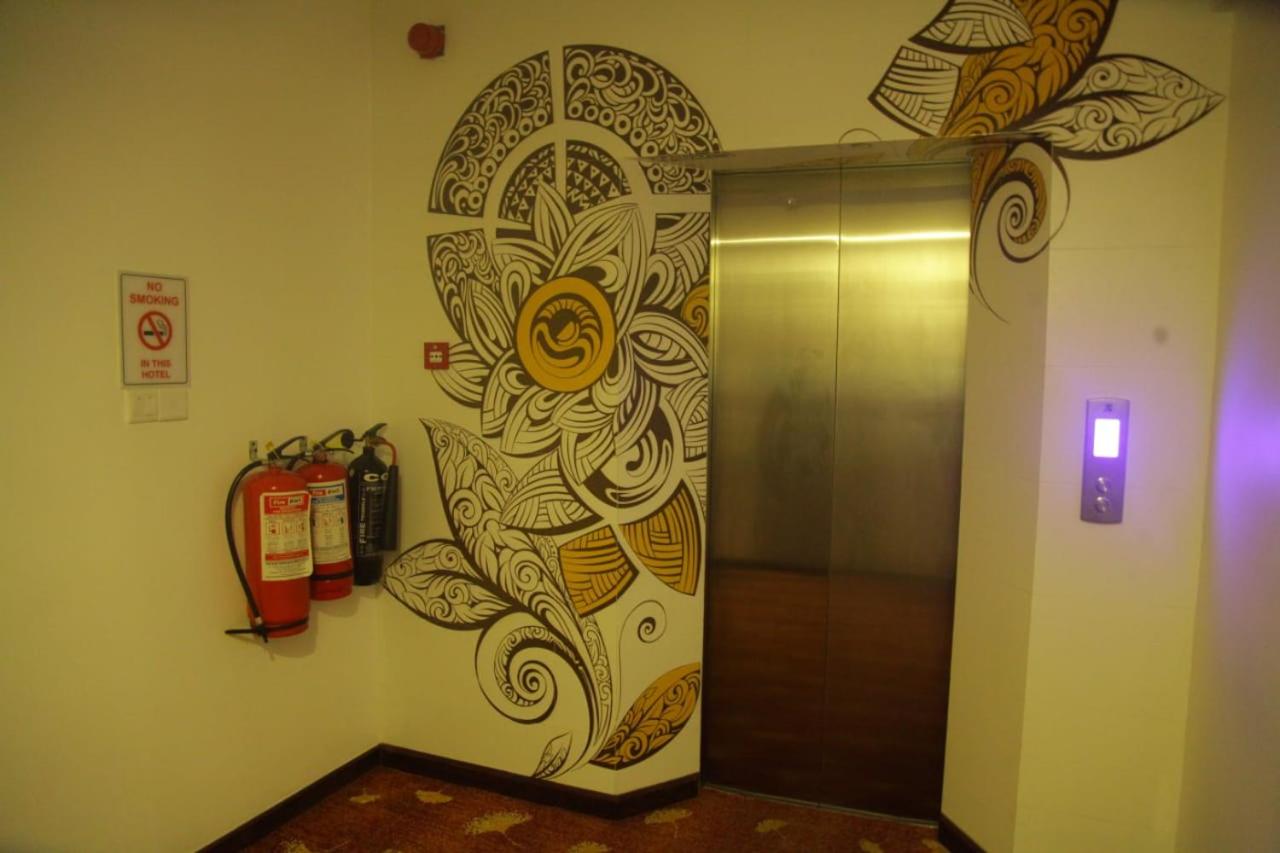 Standard Double Room - Photo 17