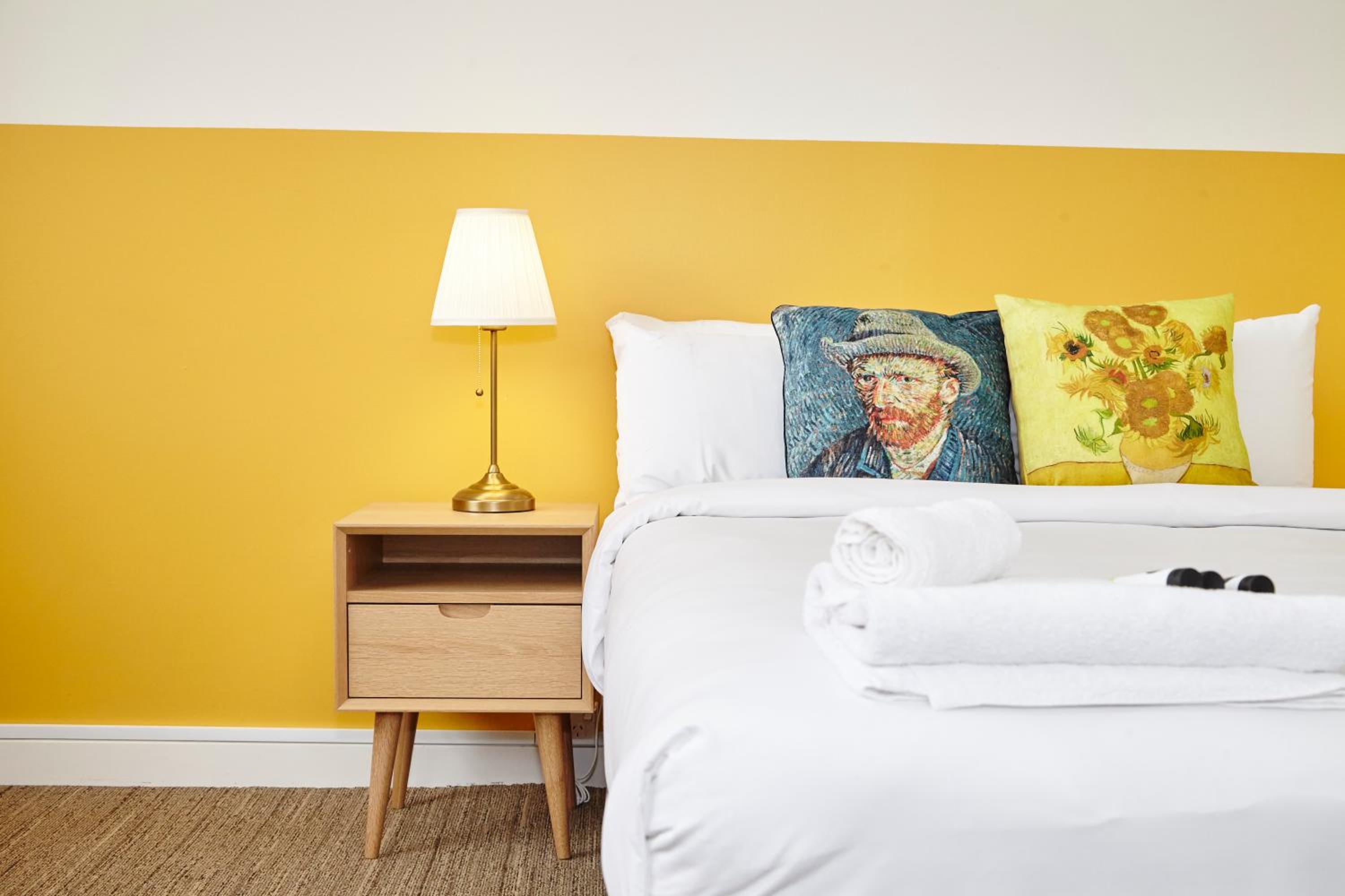 Superior Queen Room