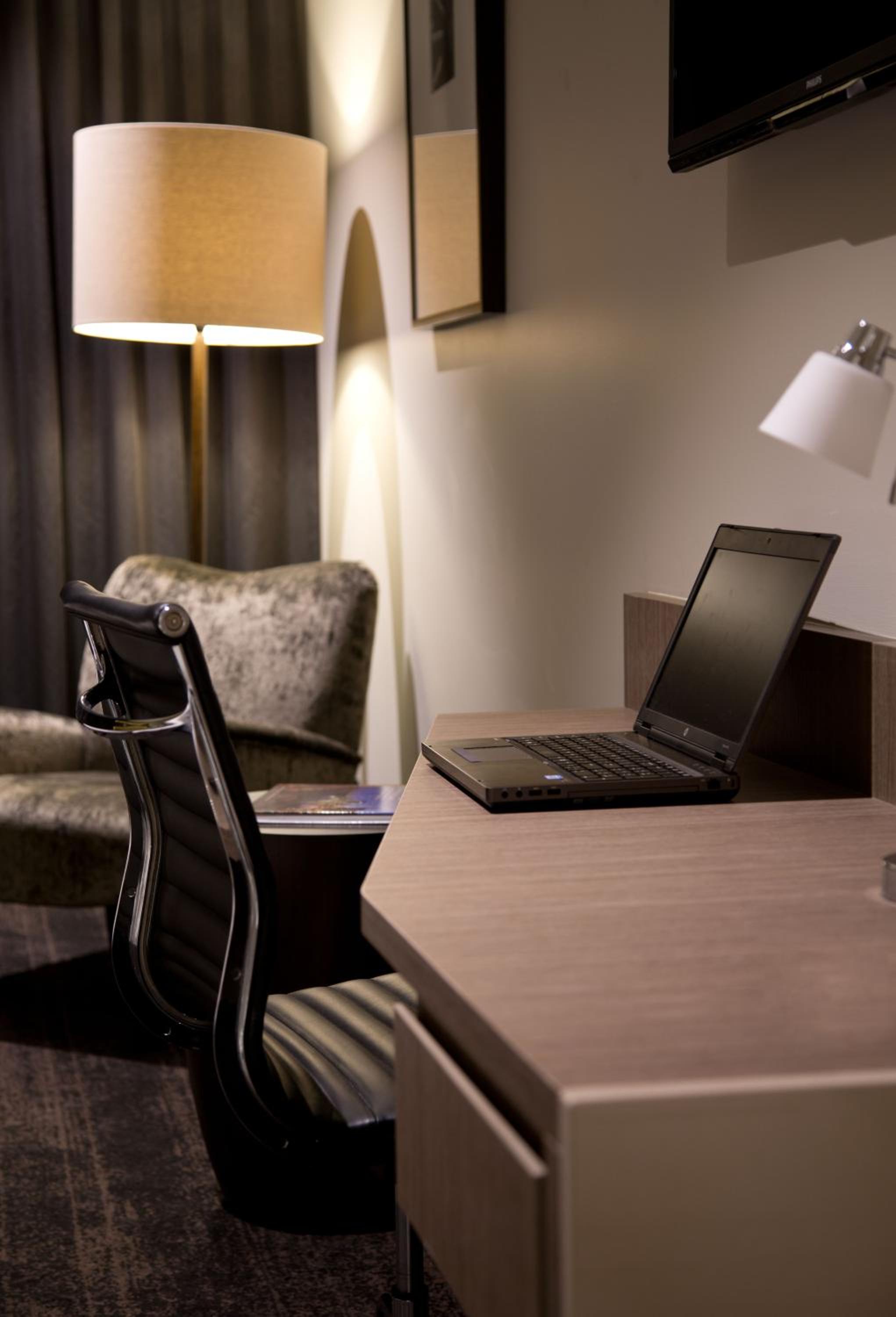 Superior King Room