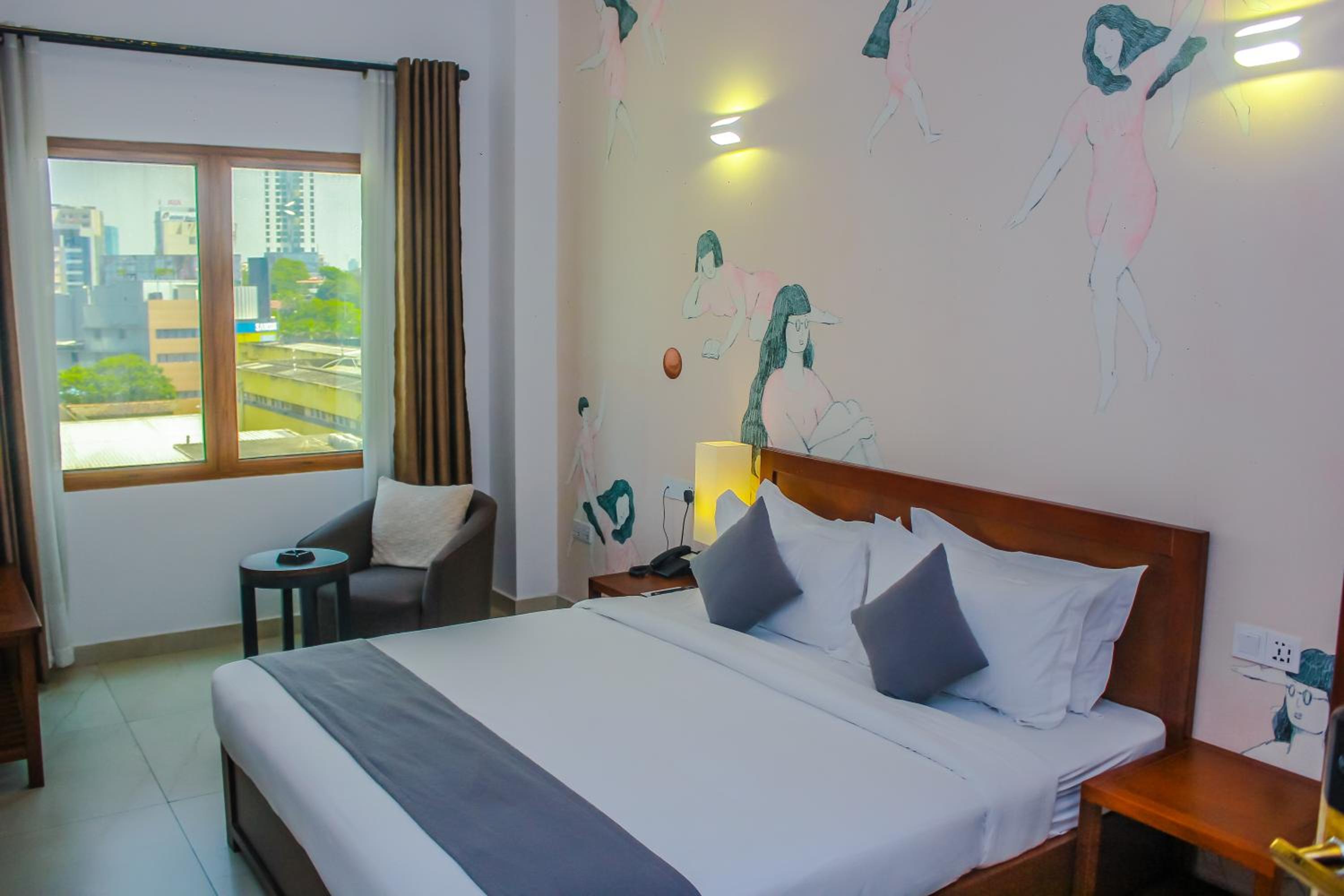 Superior King Room with Ocean View photo 3