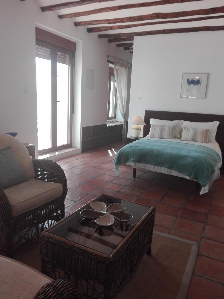 Deluxe Suite - Photo 2