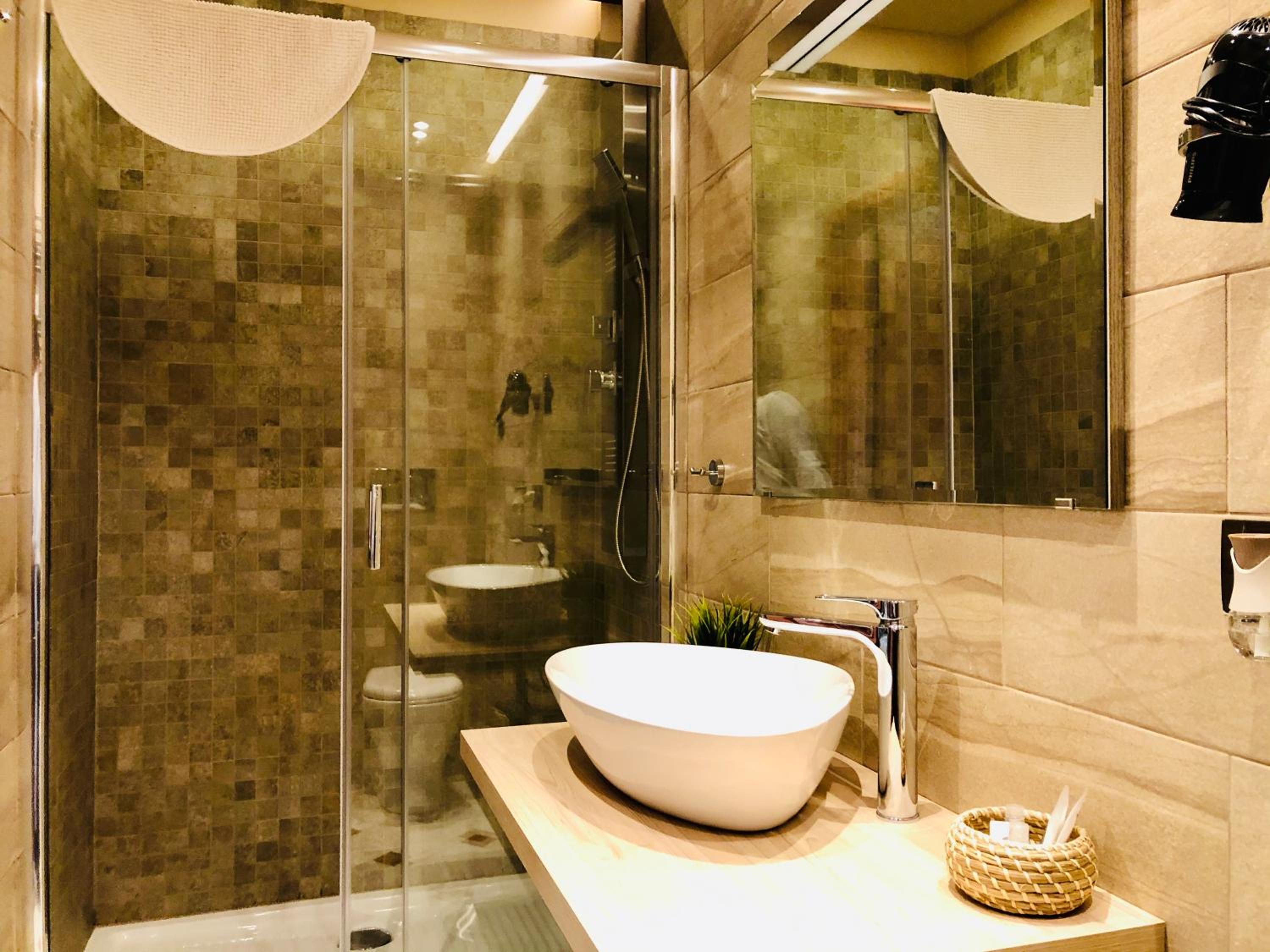 Double Room with Private Bathroom photo 3