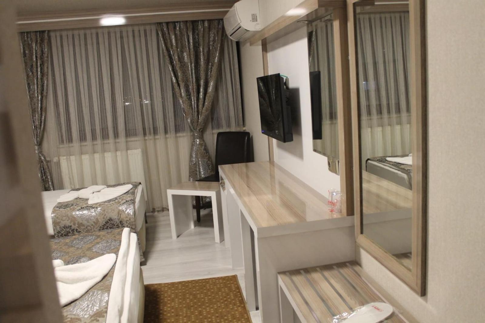 Double Or Twin Room photo 1