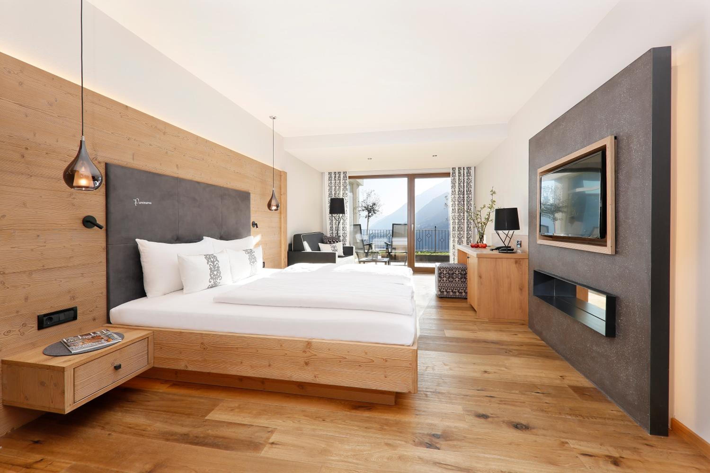 Deluxe Double Room with Shower photo 1