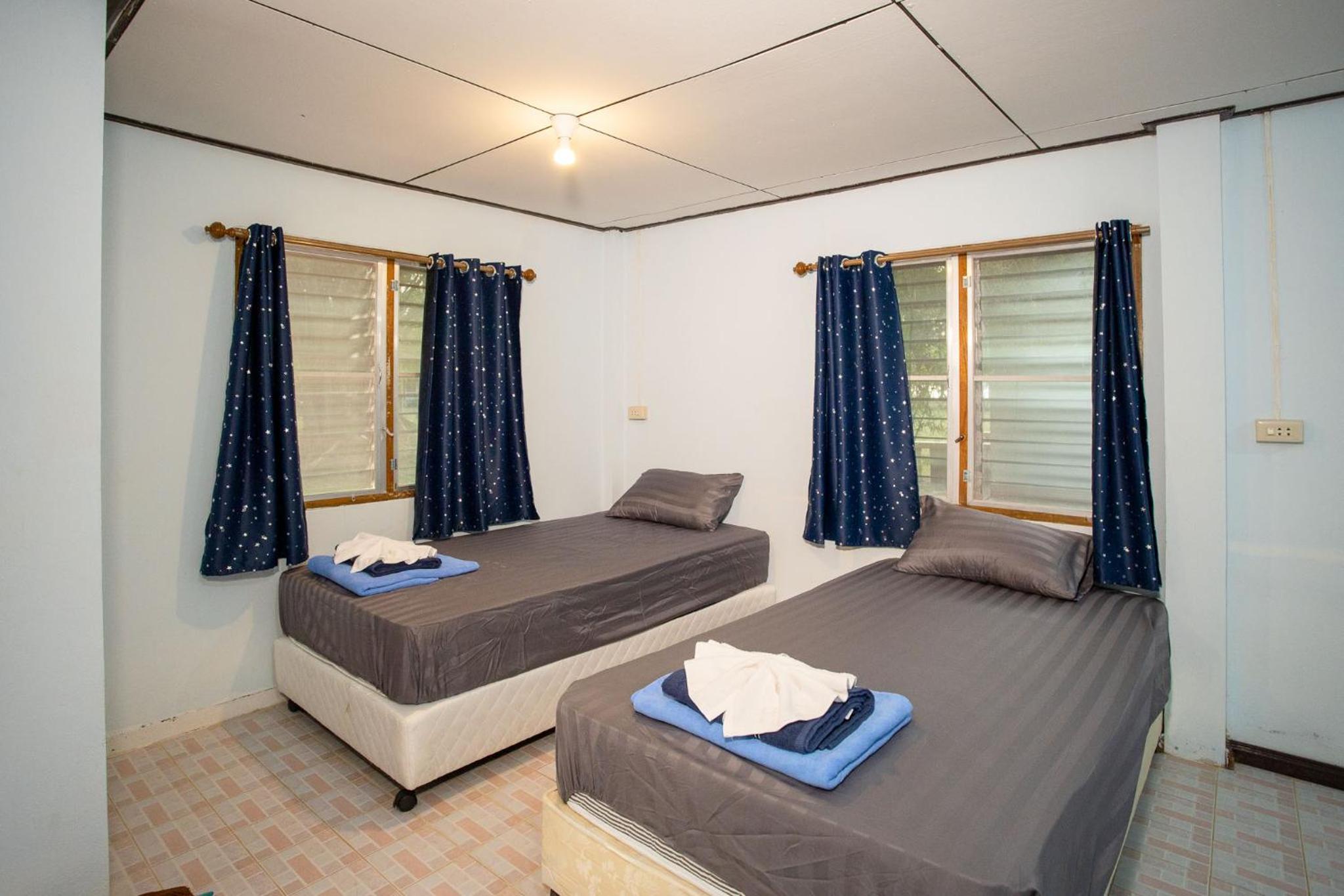 Deluxe King Room photo 1