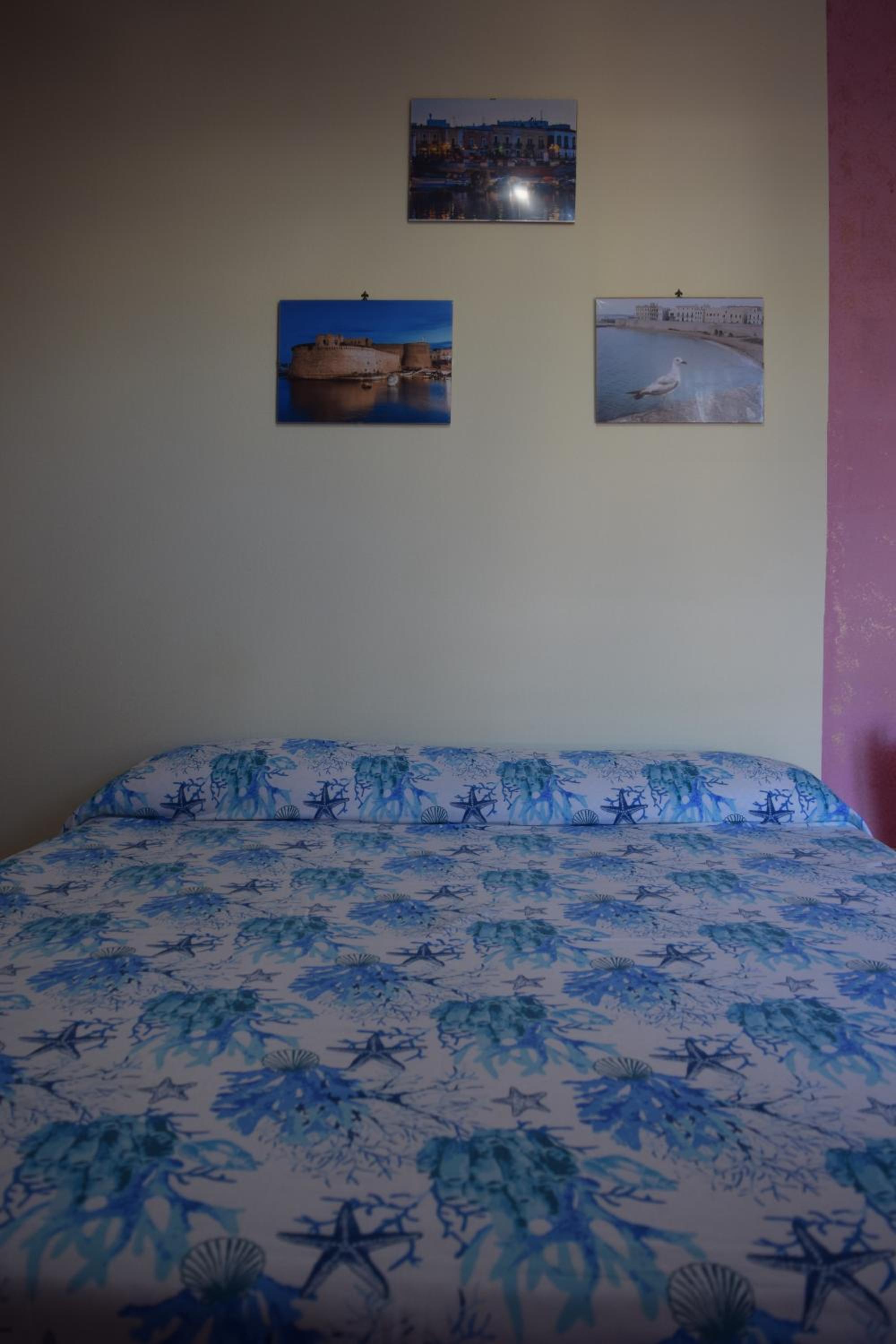 Double Room - Photo 2