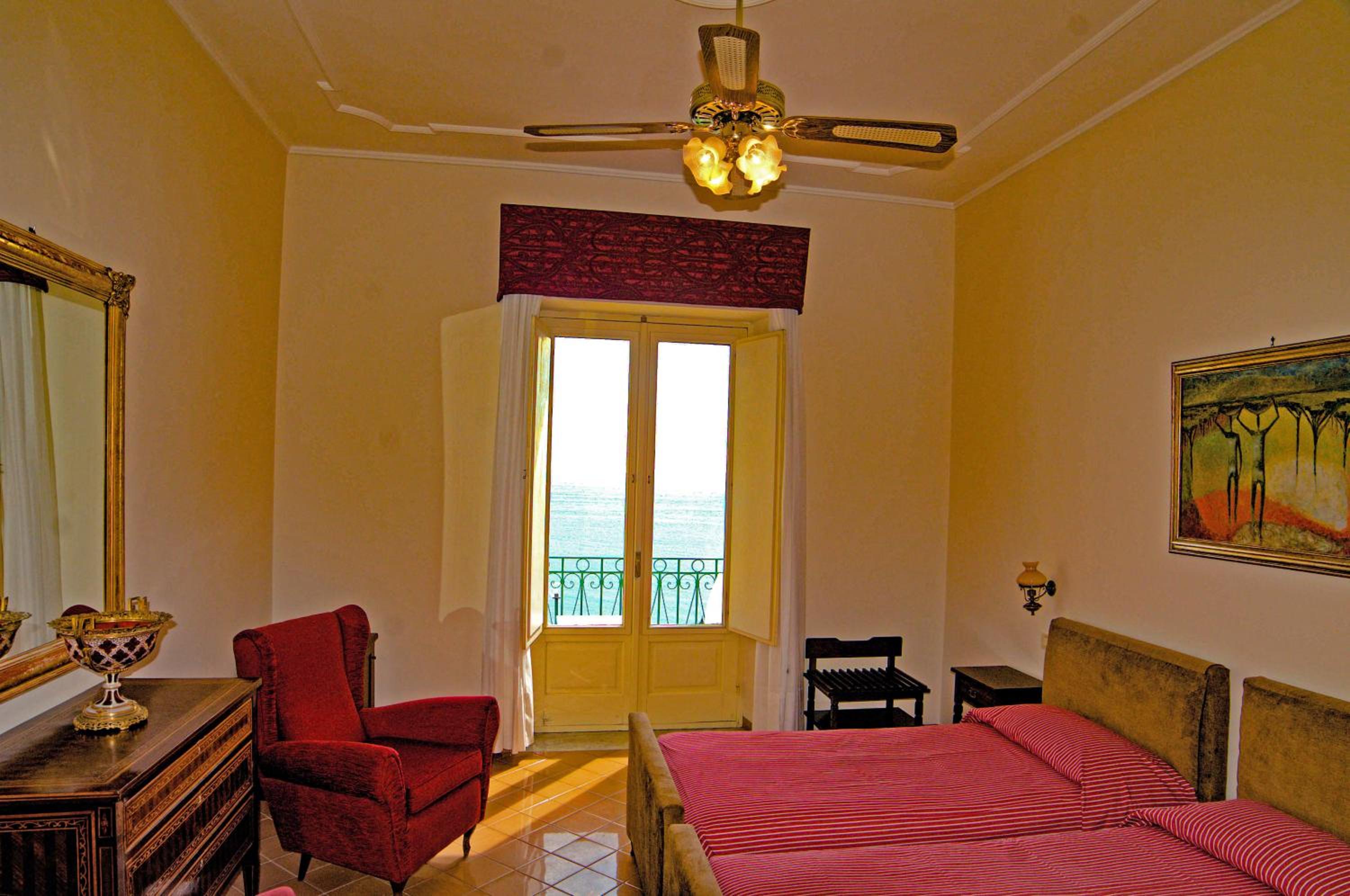 Superior Double or Twin Room with Sea View photo 1