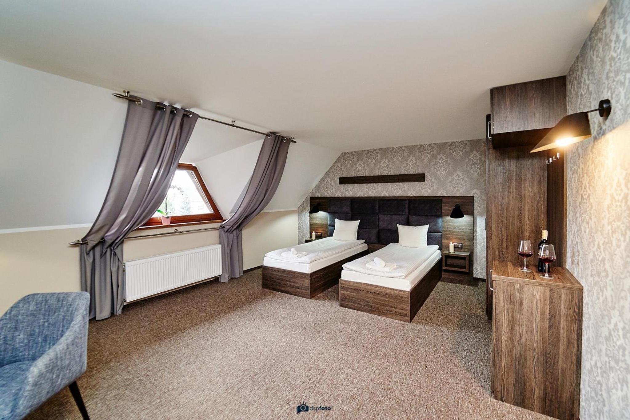 Standard Triple Room - Photo 7