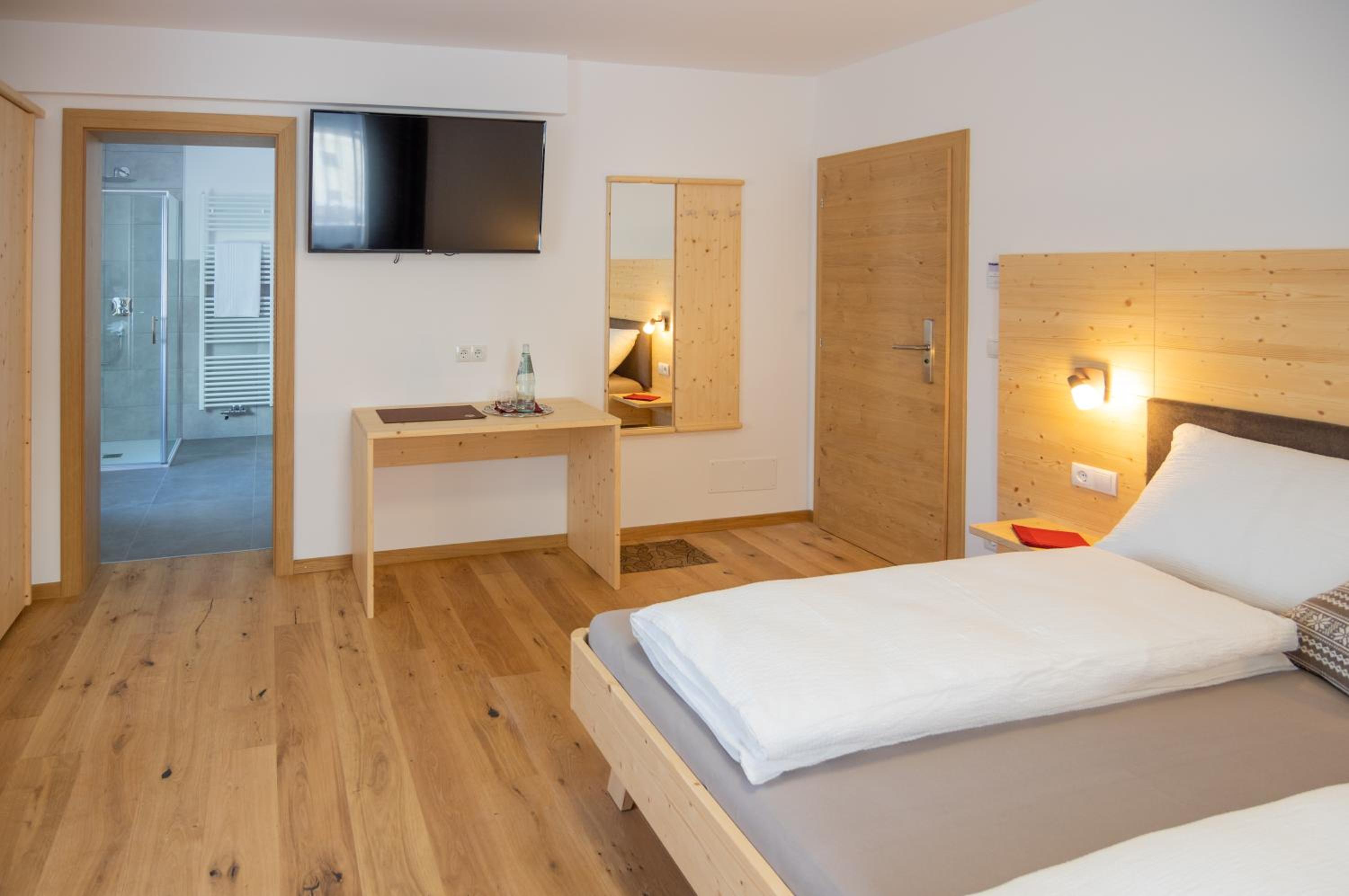 Comfort Triple Room - Photo 5